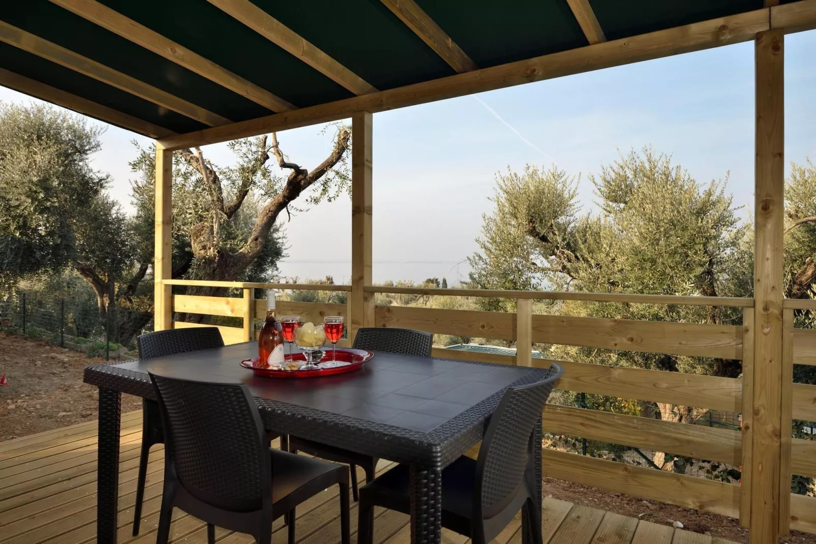Caravan park della Colombaia, Padenghe sul Garda-CM Top Hill-Terrasbalkon