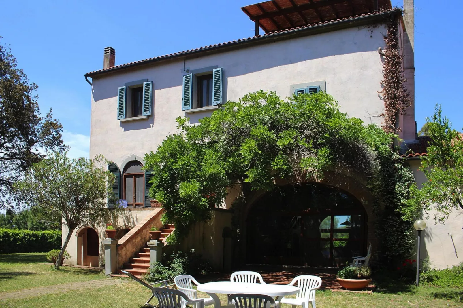 Ferienanlage Azienda Canova Seconda Marina di Grosseto EG Nebengebäude mit Gartenanteil-Buitenkant zomer