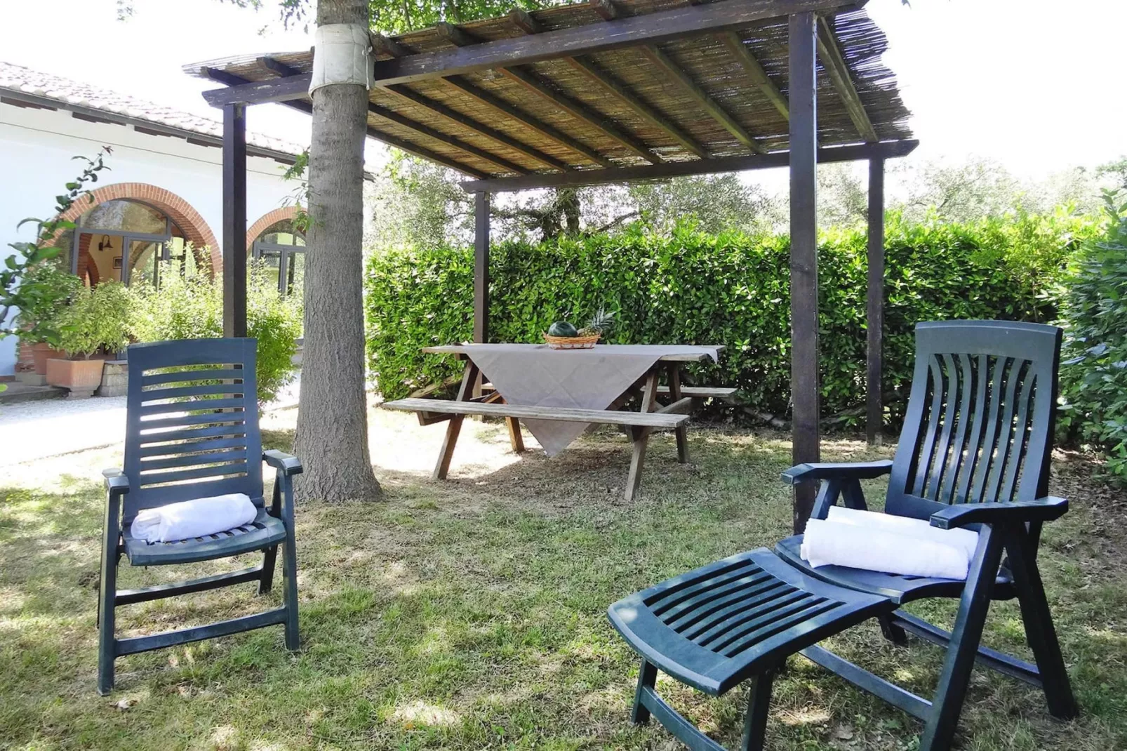 Agri-tourism Borgo Pinete, Pinete Fucecchio-Bilo, Typ 3, 1-6 Pax-Terrasbalkon