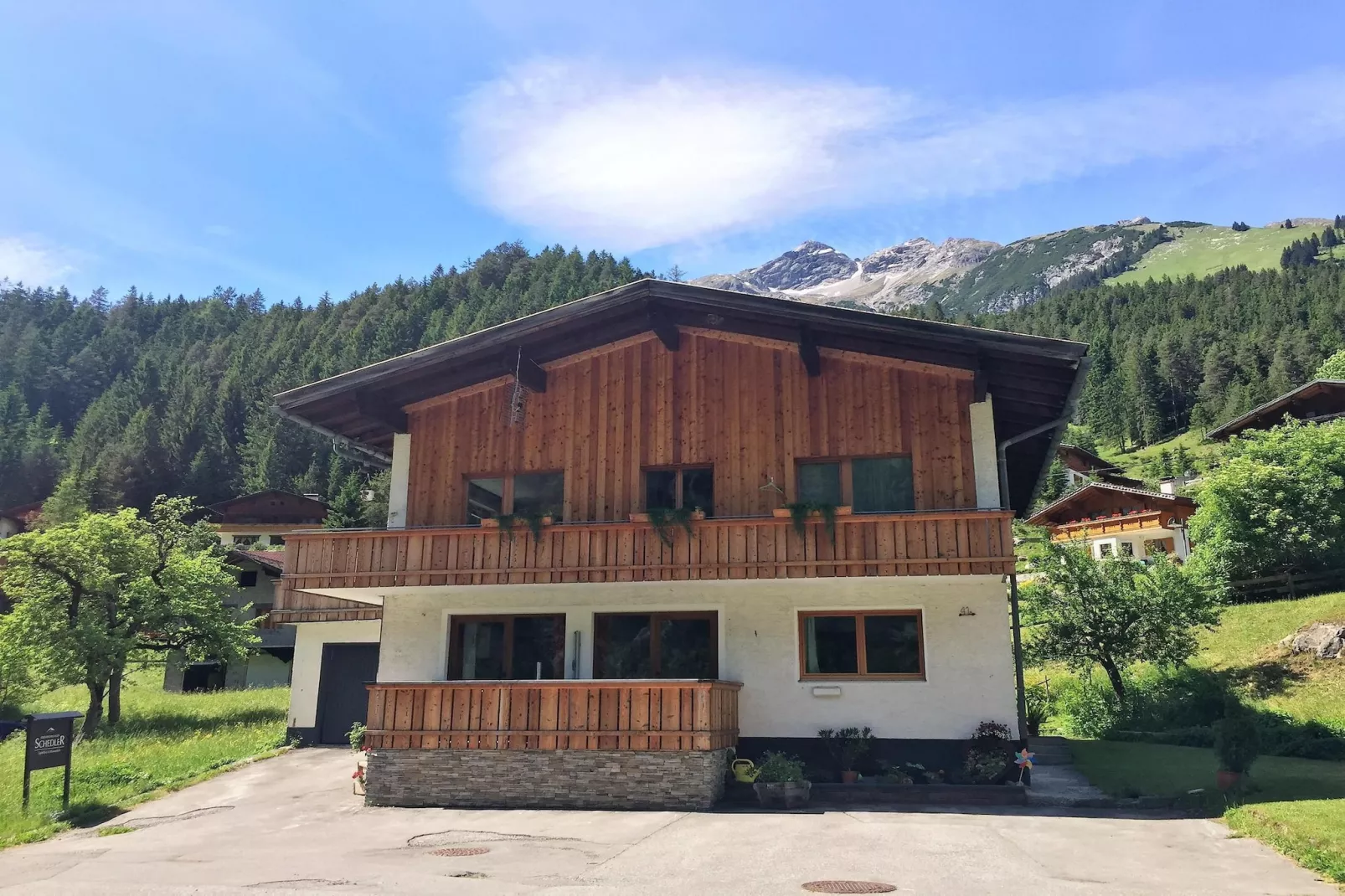 Haus Schedler - Gipfelblick-Buitenkant zomer
