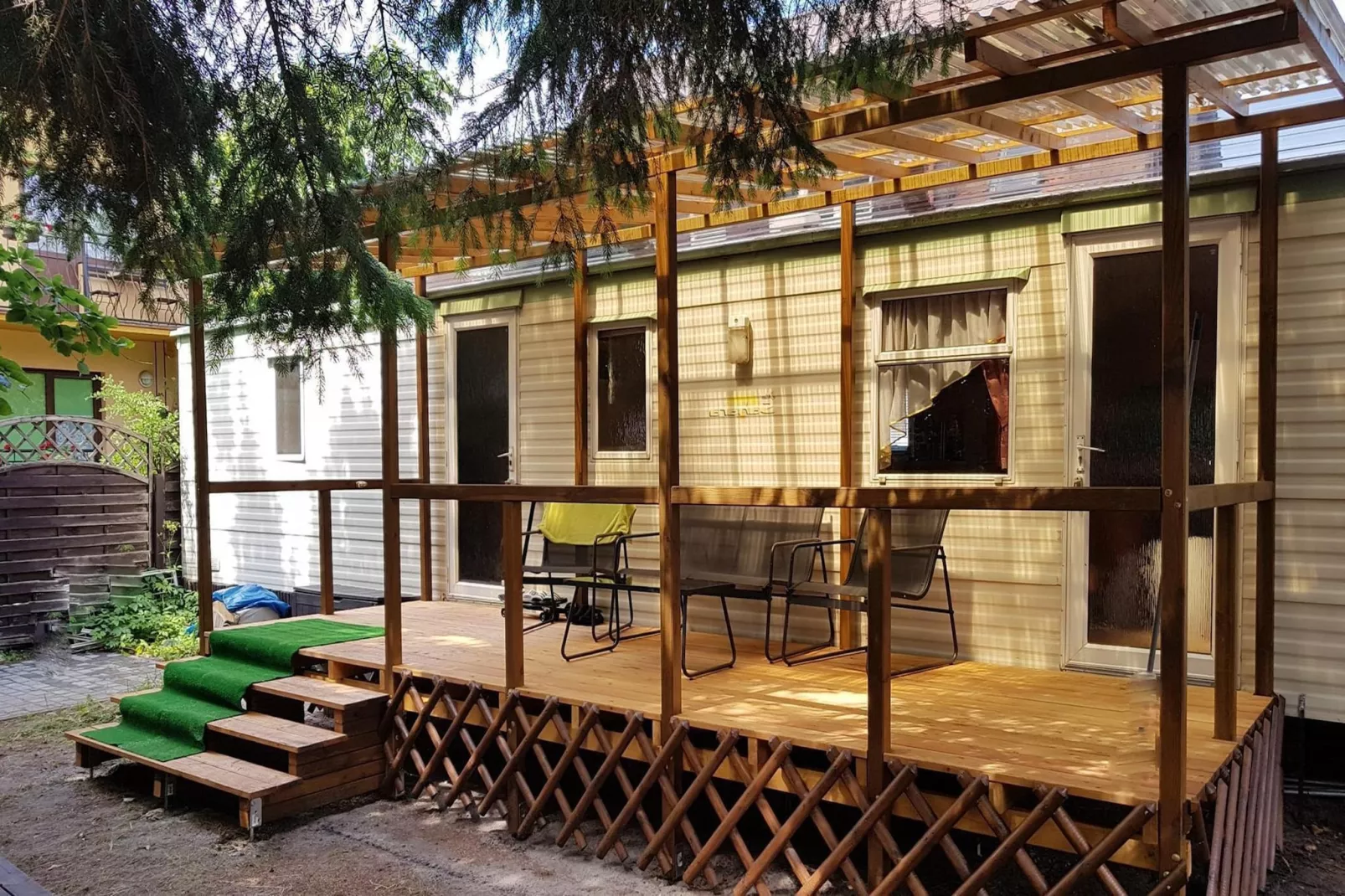 Bungalow in Rogowo by Mrzezyno-Terrasbalkon