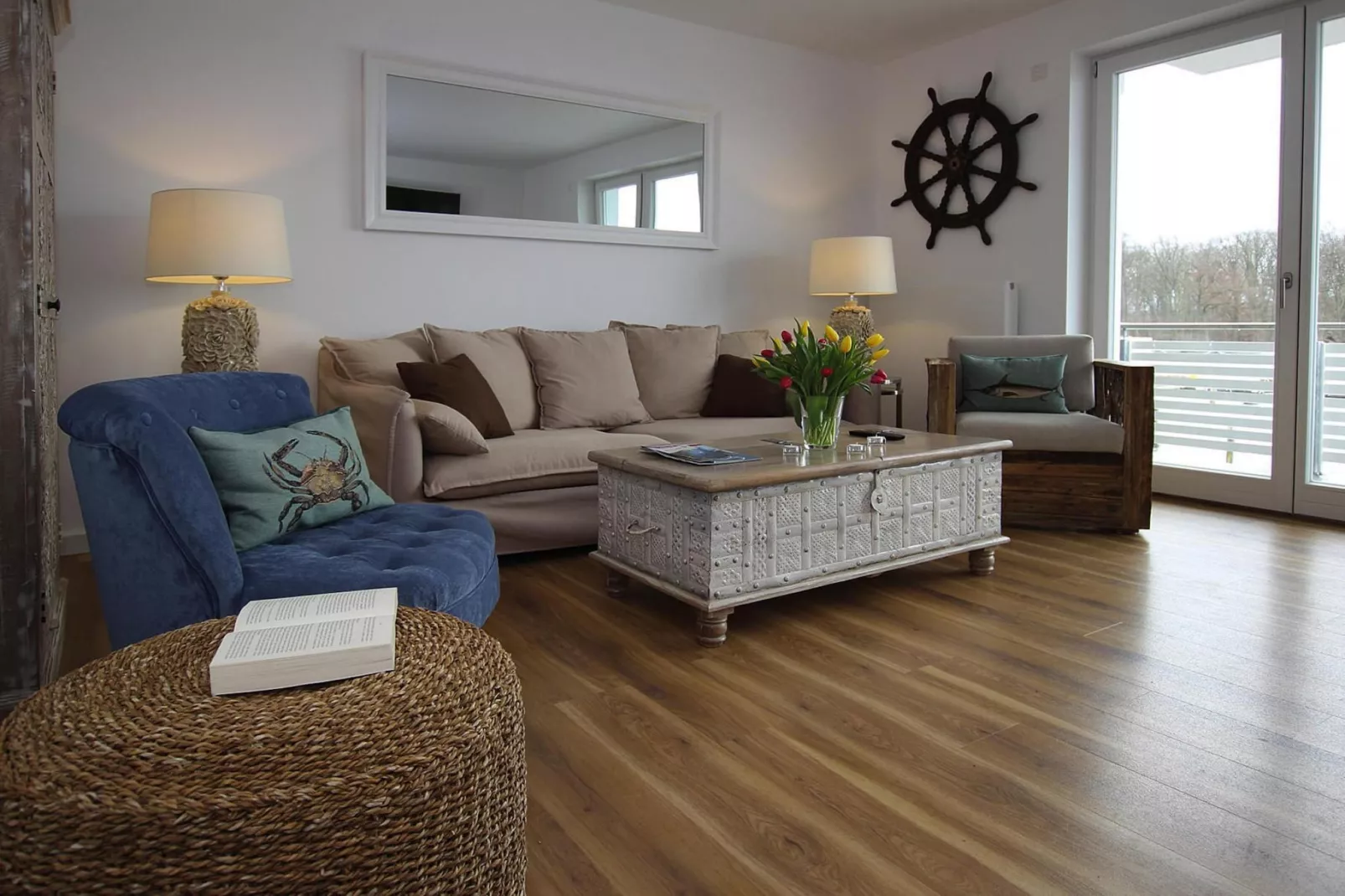 Fewo Seeblick 95 qm-Woonkamer