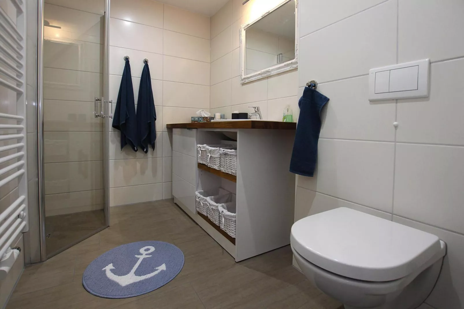 Fewo Seeblick 95 qm-Badkamer