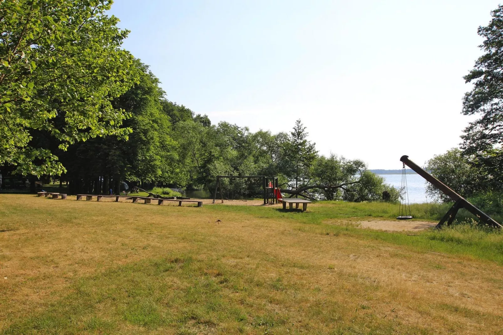 Fewo 2 110 qm-Uitzicht zomer