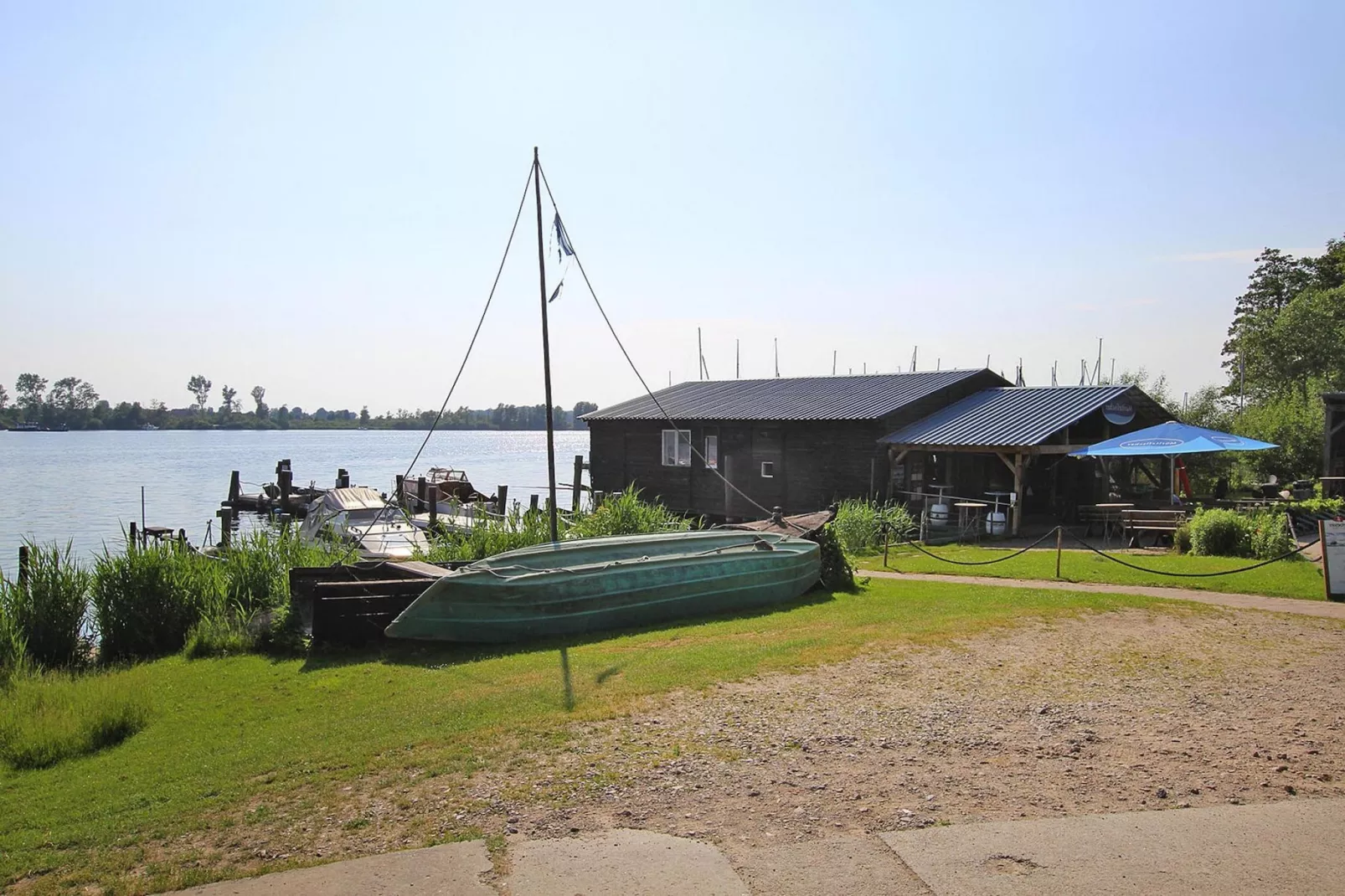 Fewo 2 110 qm-Uitzicht zomer