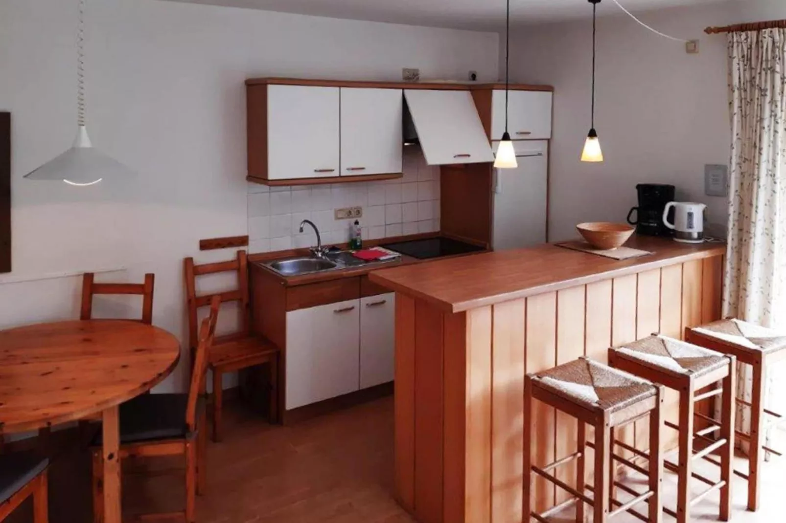 Wohnung unten links-Keuken