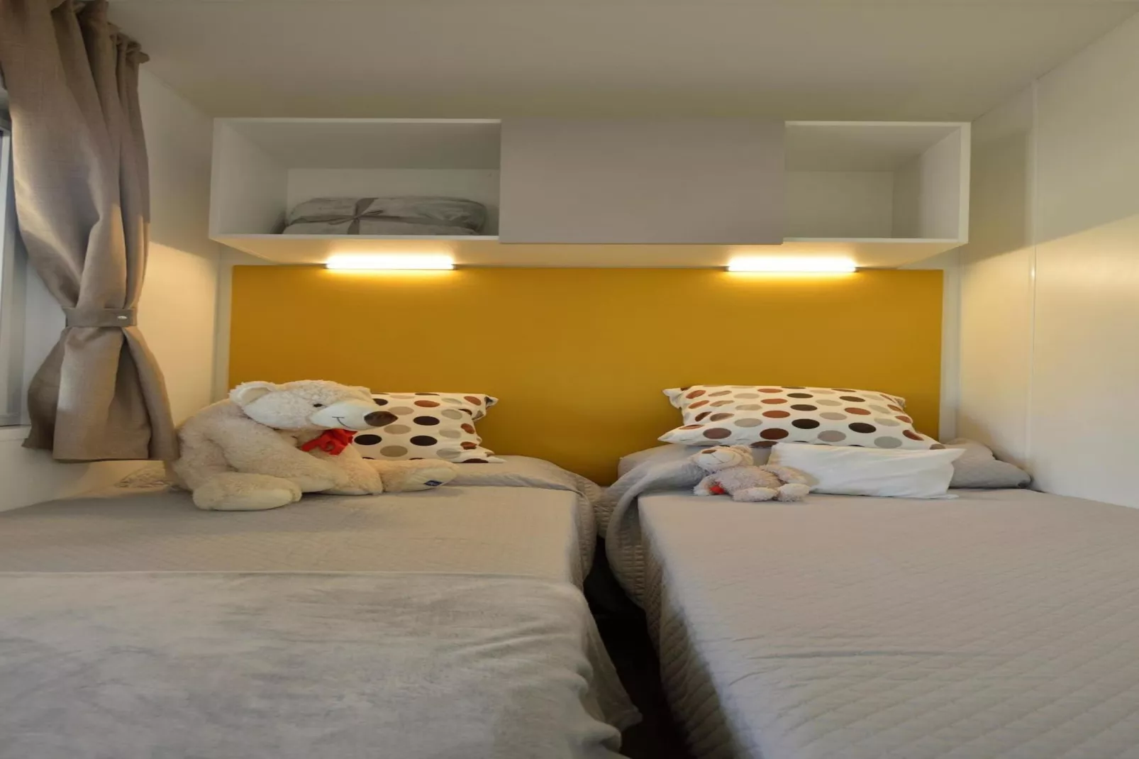 Caravan park della Colombaia, Padenghe sul Garda-CM Piazetta Fam.-Slaapkamer