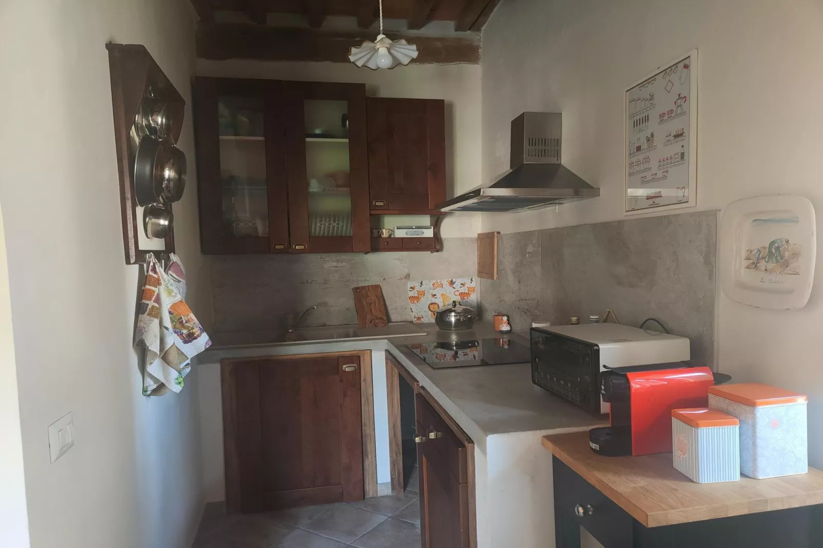 Casa Daniela Prata Massa Marittima-Keuken
