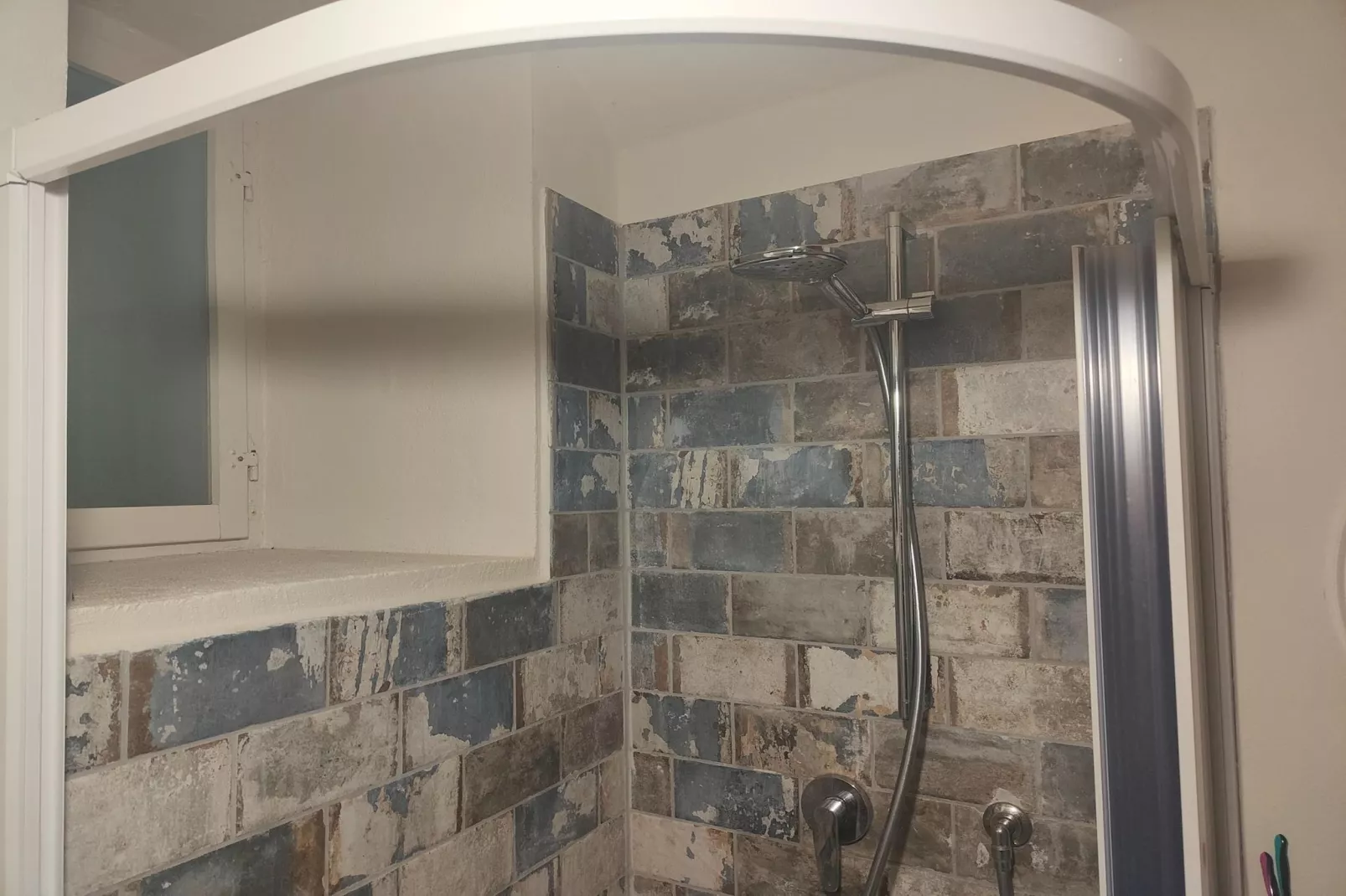 Casa Daniela Prata Massa Marittima-Badkamer