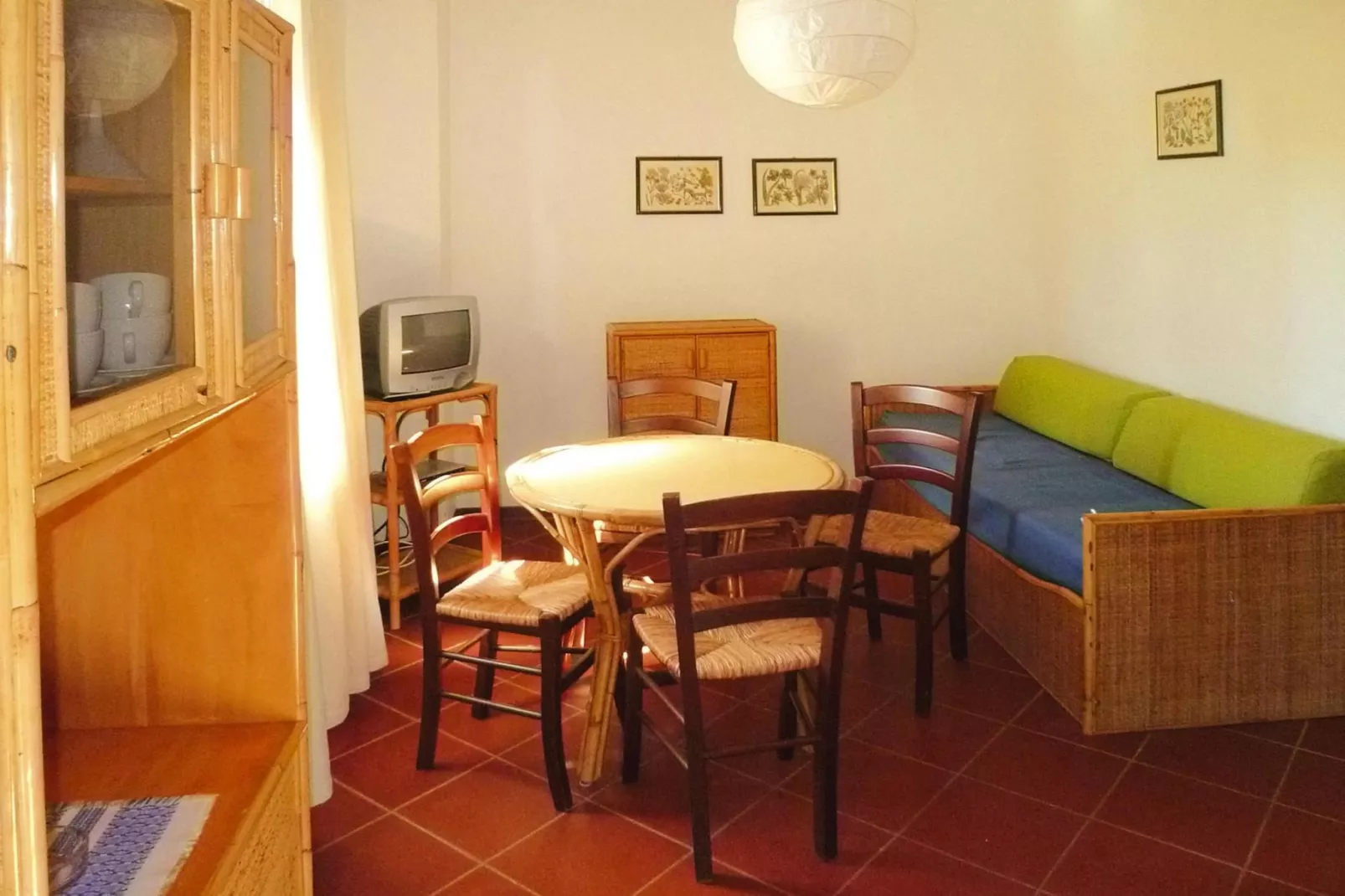 Ferienanlage Azienda Canova Seconda Marina di Grosseto Mono  im OG Haupth/Verwalterhaus Garten-Eetkamer