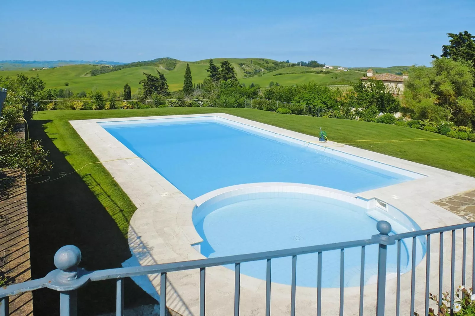 Ferienanlage Borgo della Meliana Gambassi Terme Typ Villa S Adele-Zwembad