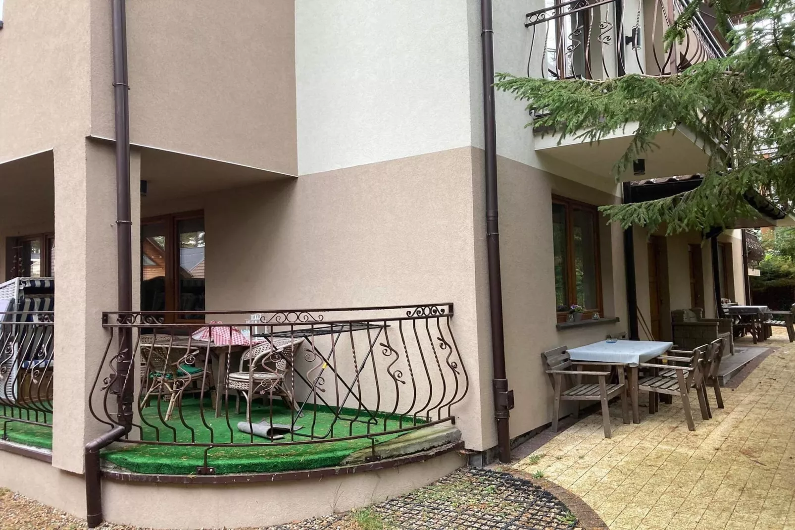 Apartamenty 4-osobowy PARTER Pobierowo-Buitenkant zomer