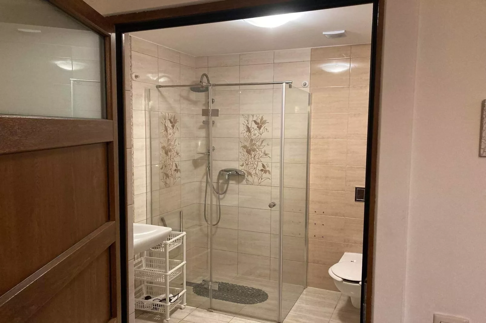 Apartamenty 4-osobowy PARTER Pobierowo-Badkamer