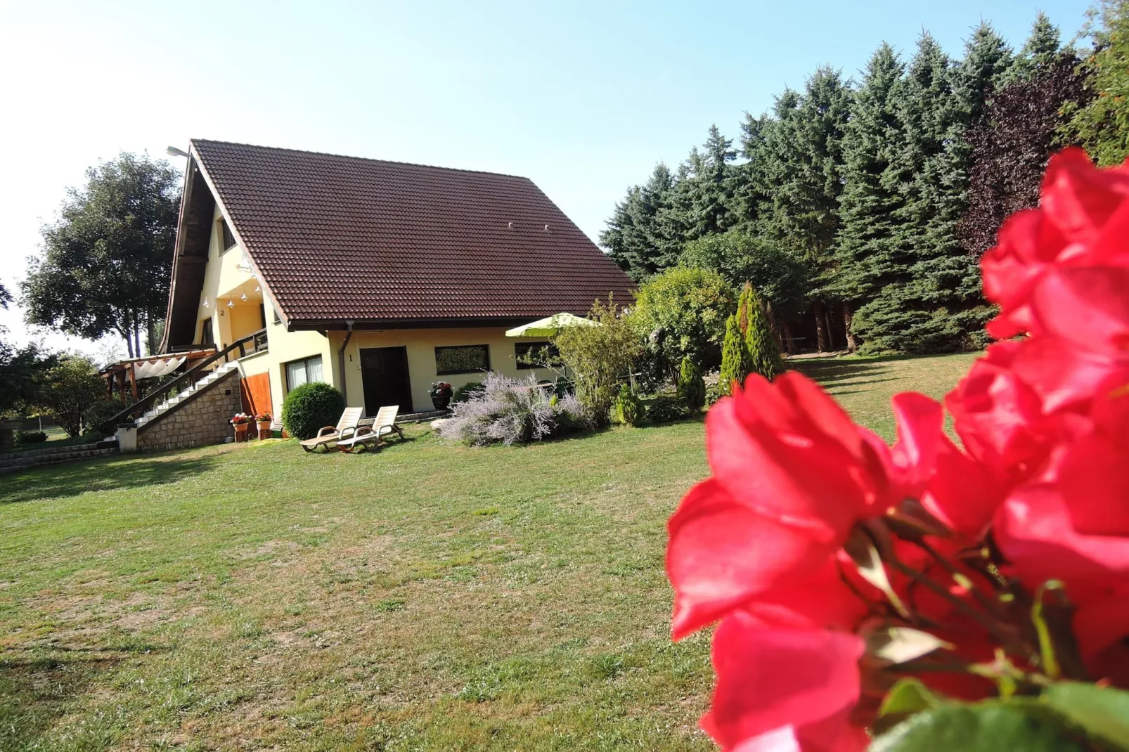 Holiday appartment Sulomino 100 qm 2 rooms 4 persons nr 3-Buitenkant zomer
