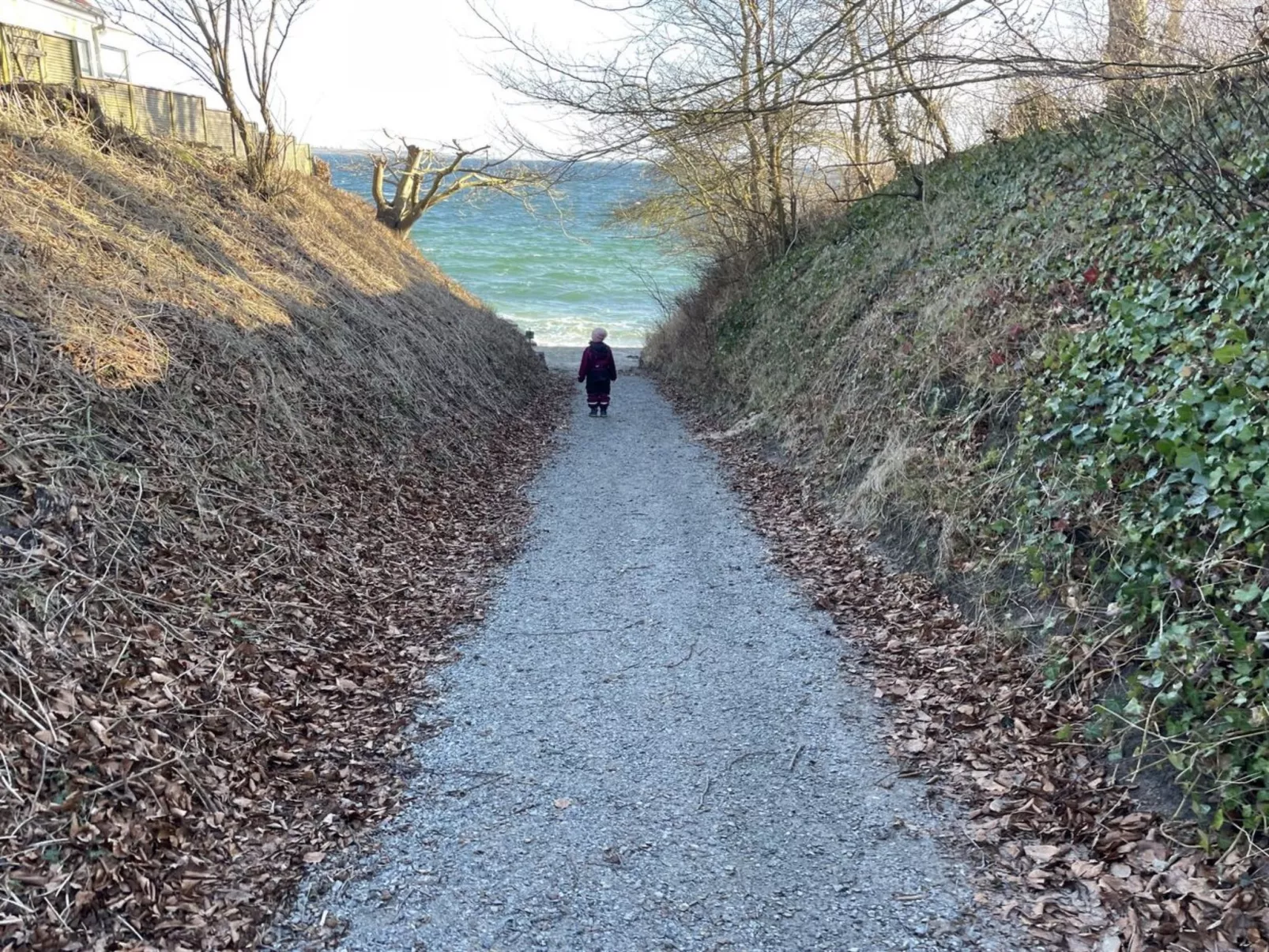 "Yakari" - 300m from the sea-Buiten