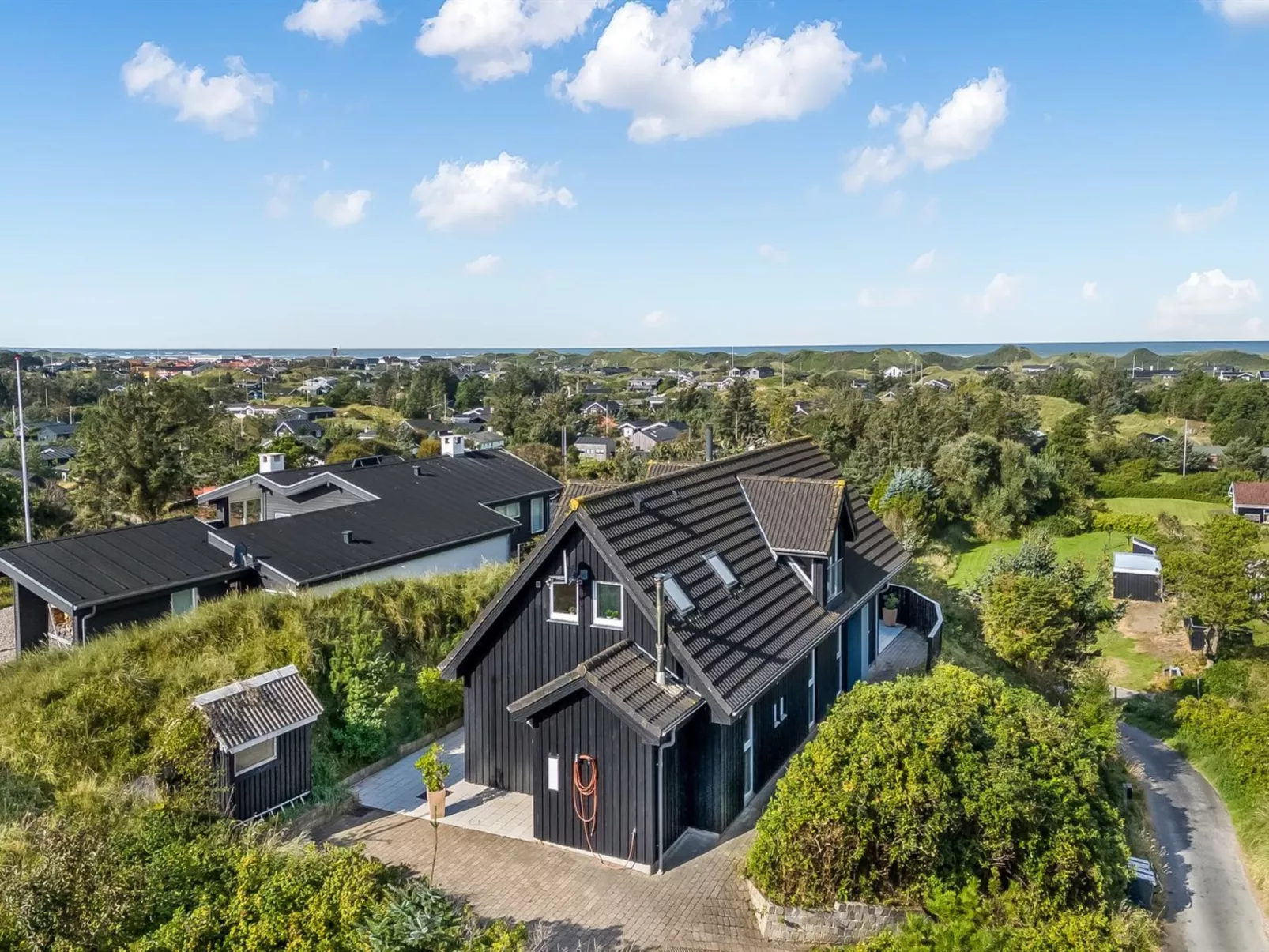 "Skamhals" - 700m from the sea-Buiten
