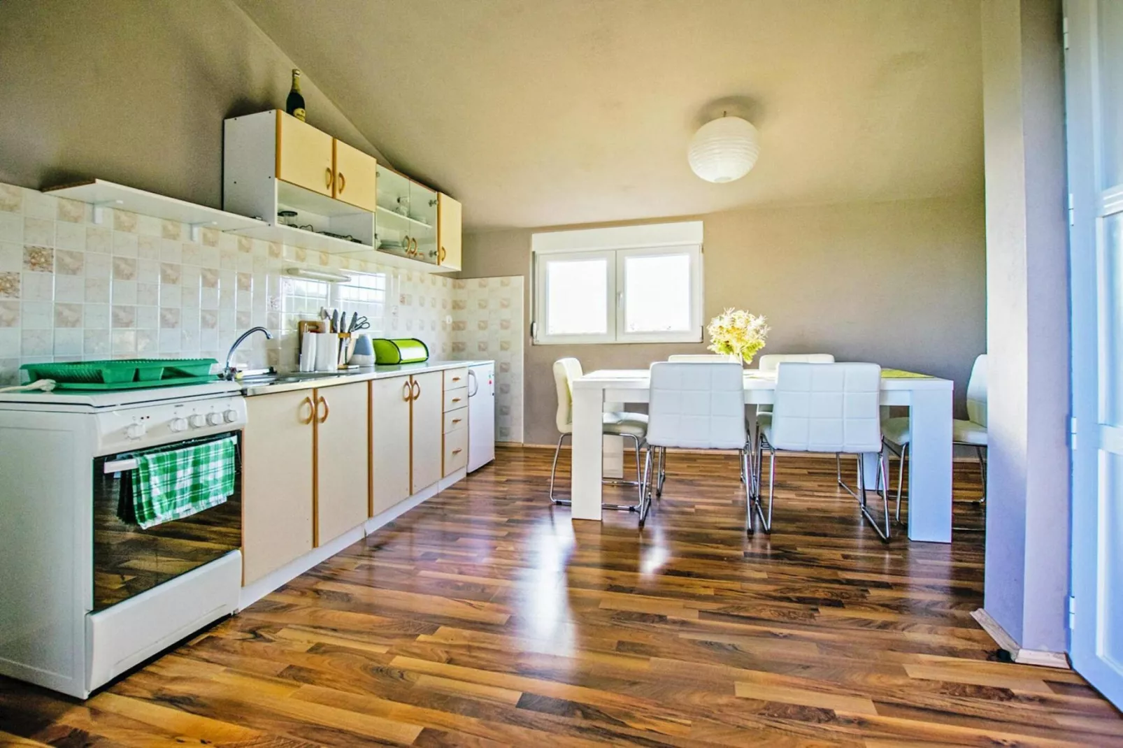 Holiday flat Kuco Starigrad Paklenica-3-Raum-App SD44 A01 ca 58 qm bei Belegung mit 5 Pers-Keuken