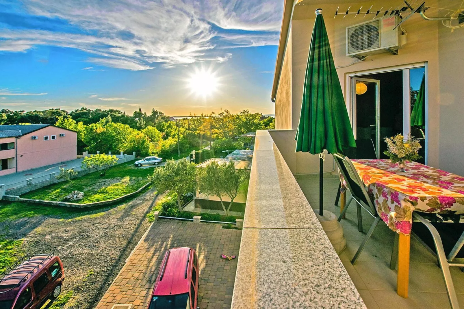 Holiday flat Kuco Starigrad Paklenica-3-Raum-App SD44 A01 ca 58 qm bei Belegung mit 5 Pers-Uitzicht zomer