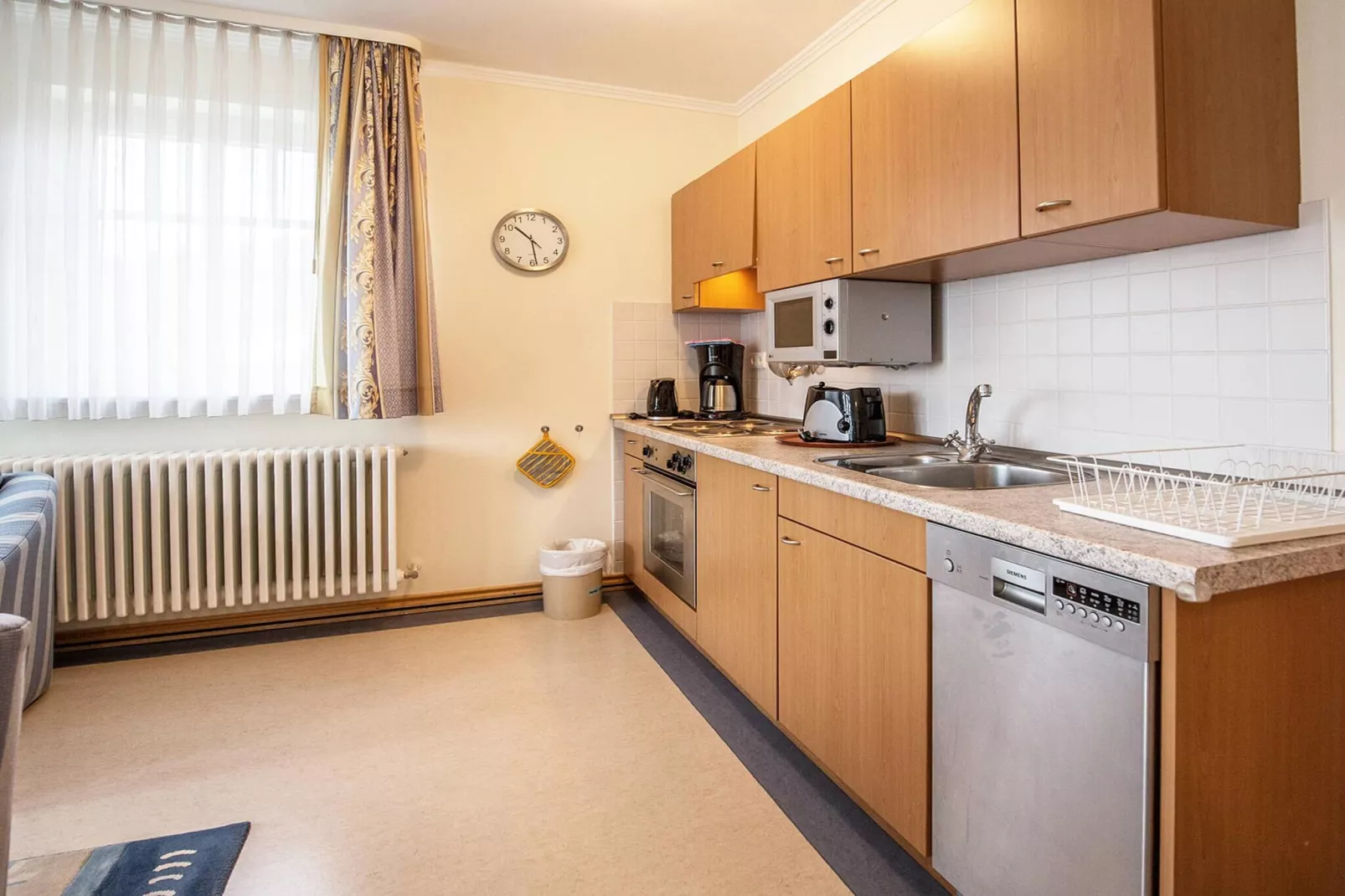 DP 3-6 EG/OG/DG 4 Personen-Keuken