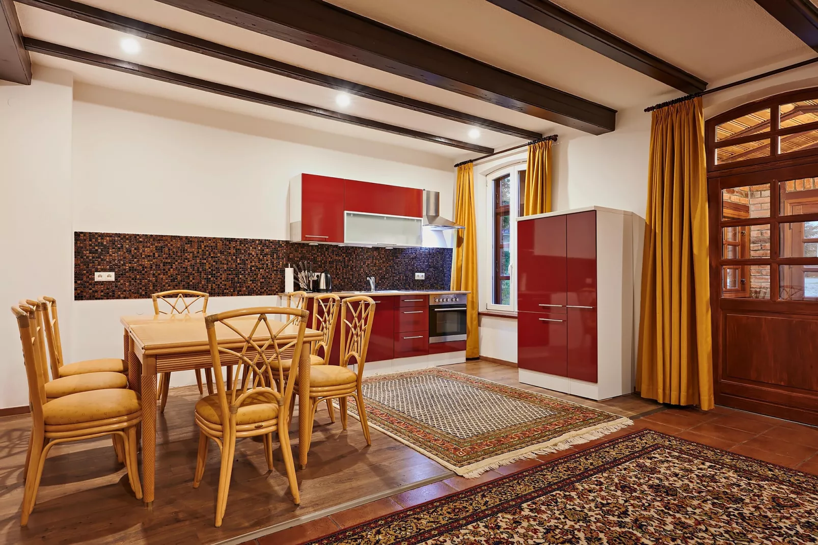 Haus Oliver 200 qm / 1-4 Personen-Eetkamer