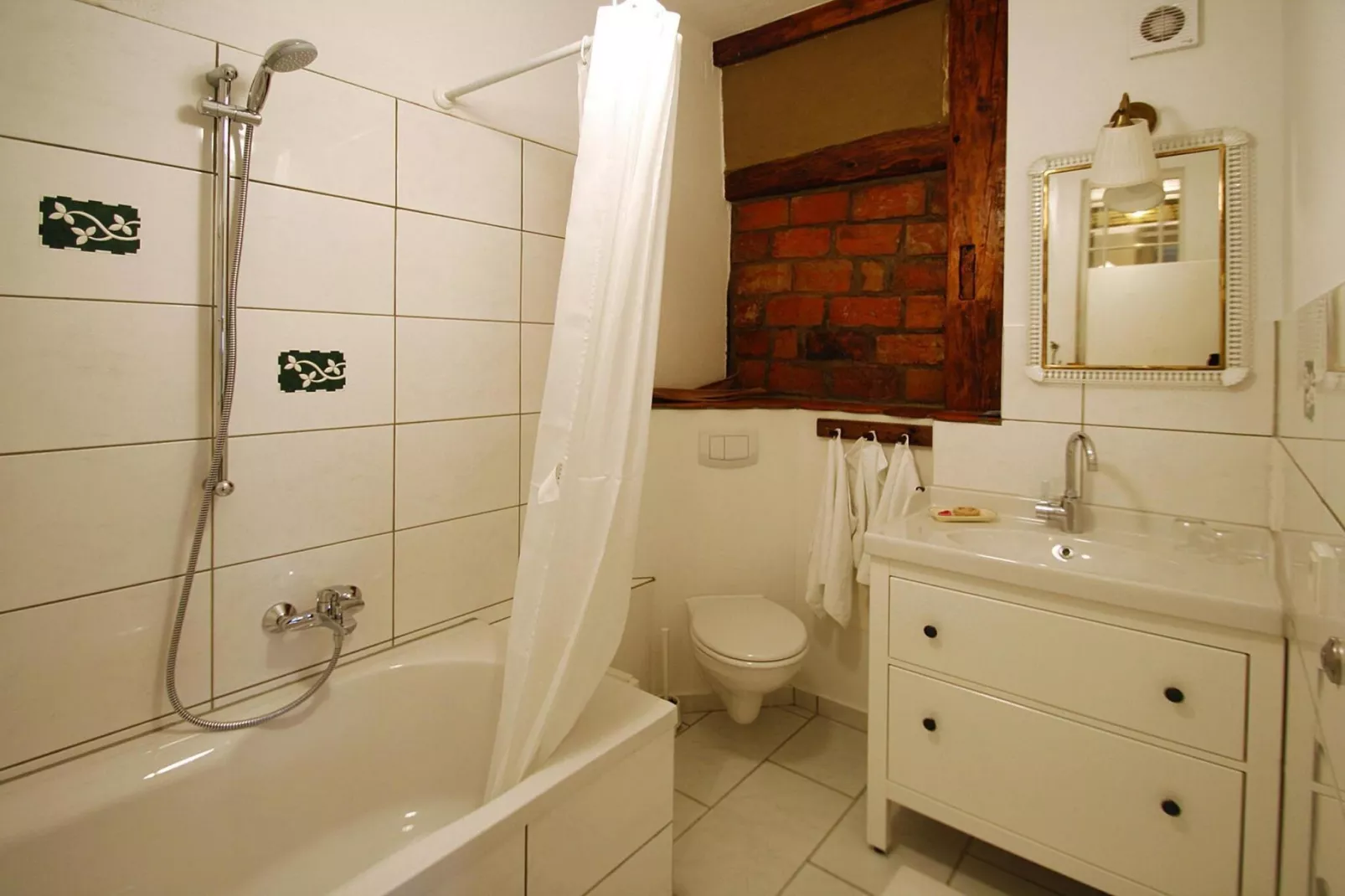 Großer Burgblick 45 qm Plau am See-Badkamer