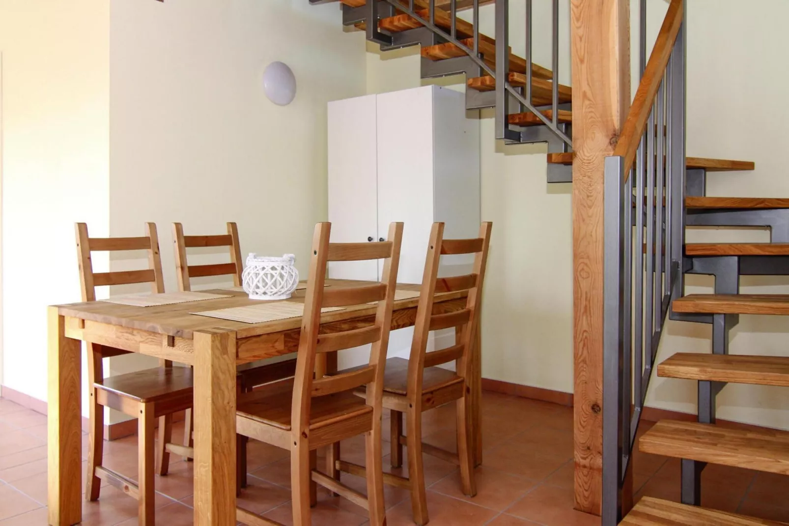 Appartement 1-Eetkamer