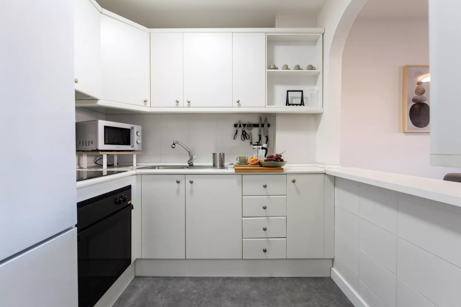 CT 245 - Faro's Arroyo de la Miel Apartment - Cuddly Nest for 2-Keuken