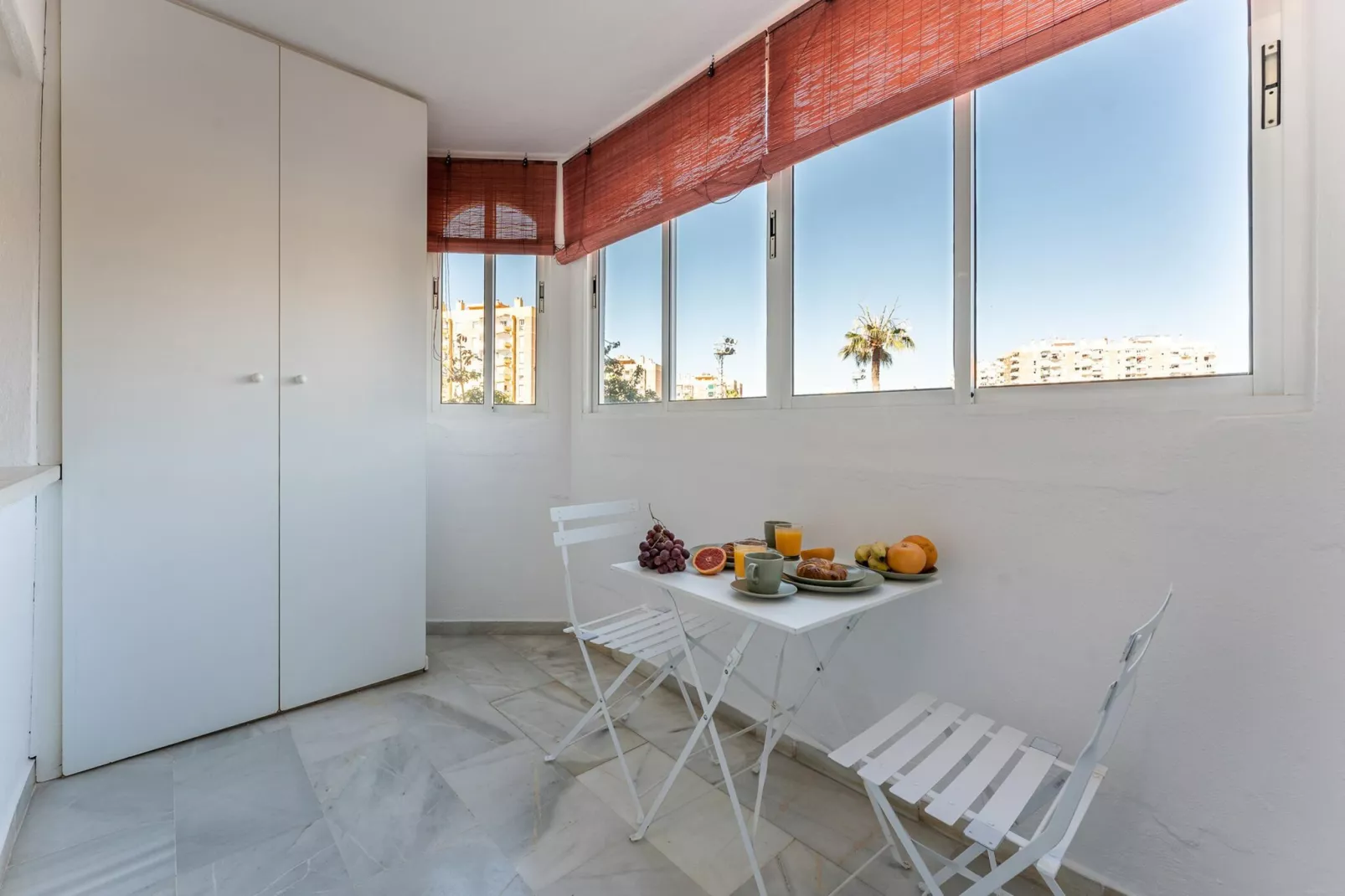 CT 245 - Faro's Arroyo de la Miel Apartment - Cuddly Nest for 2-Terrasbalkon