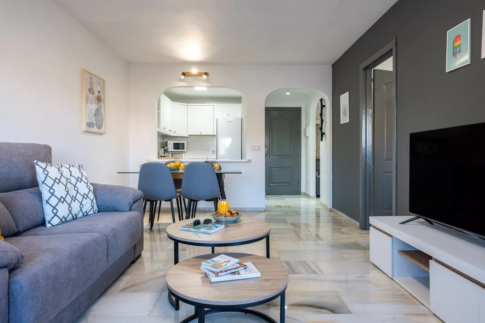 CT 245 - Faro's Arroyo de la Miel Apartment - Cuddly Nest for 2-Woonkamer