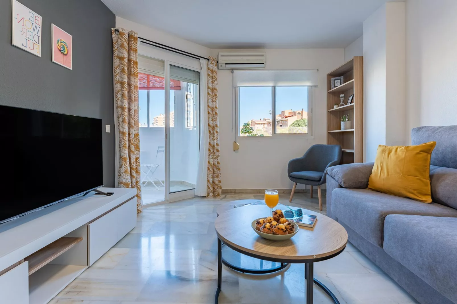 CT 245 - Faro's Arroyo de la Miel Apartment - Cuddly Nest for 2-Woonkamer