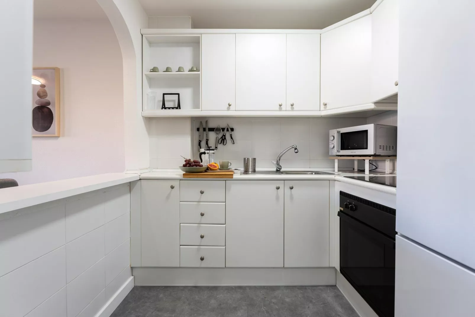 CT 245 - Faro's Arroyo de la Miel Apartment - Cuddly Nest for 2-Keuken