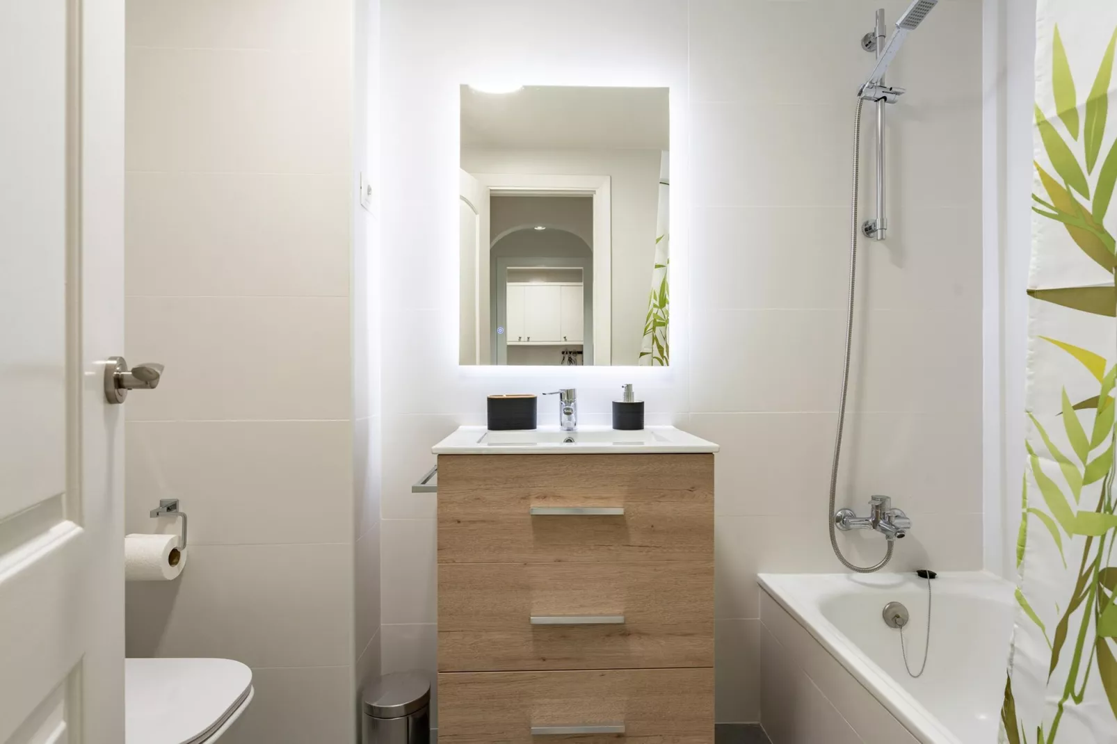 CT 245 - Faro's Arroyo de la Miel Apartment - Cuddly Nest for 2-Badkamer