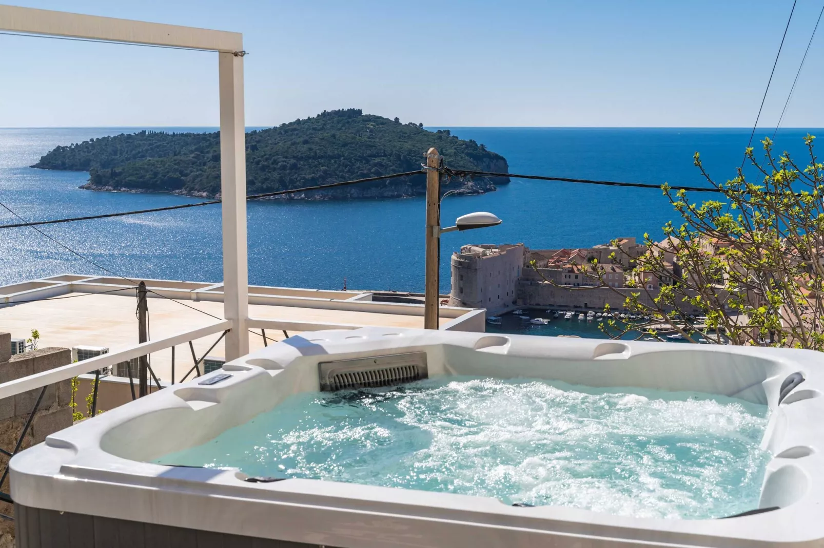 DUxperience Apartment - Two Bedroom Apartment with Terrace and Sea View-Spa