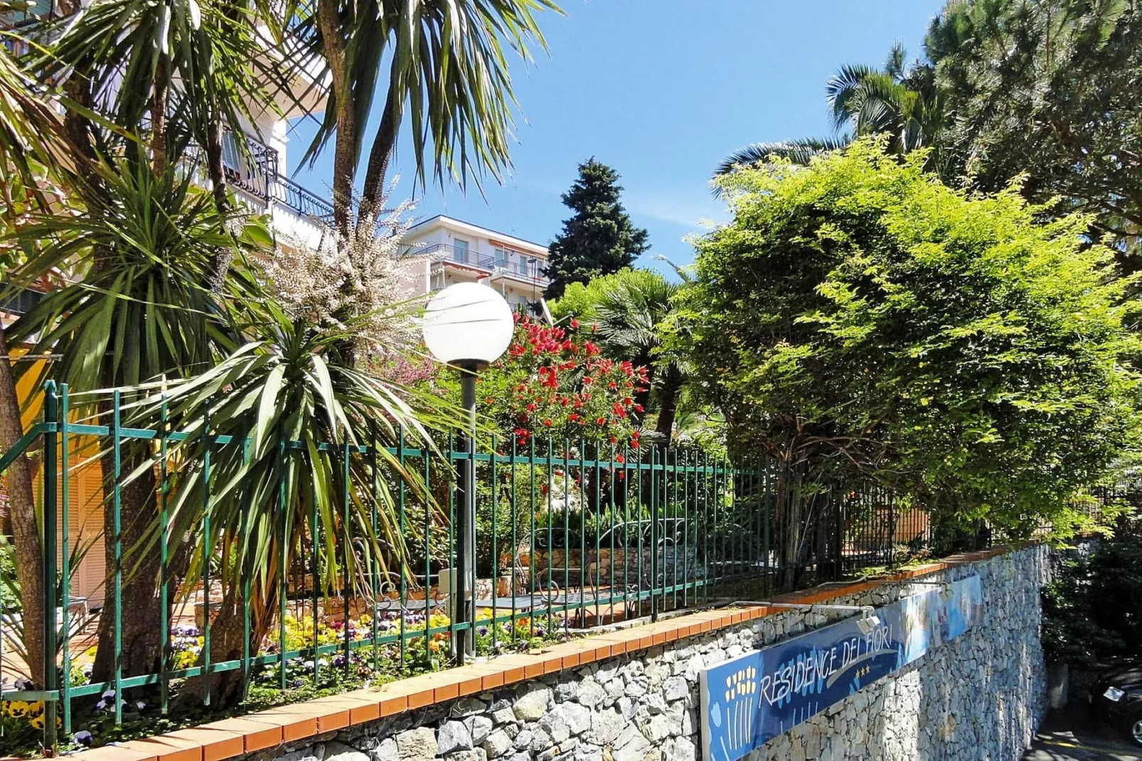 Residence Dei Fiori Pietra Ligure - C5/R5CM-Buitenkant zomer