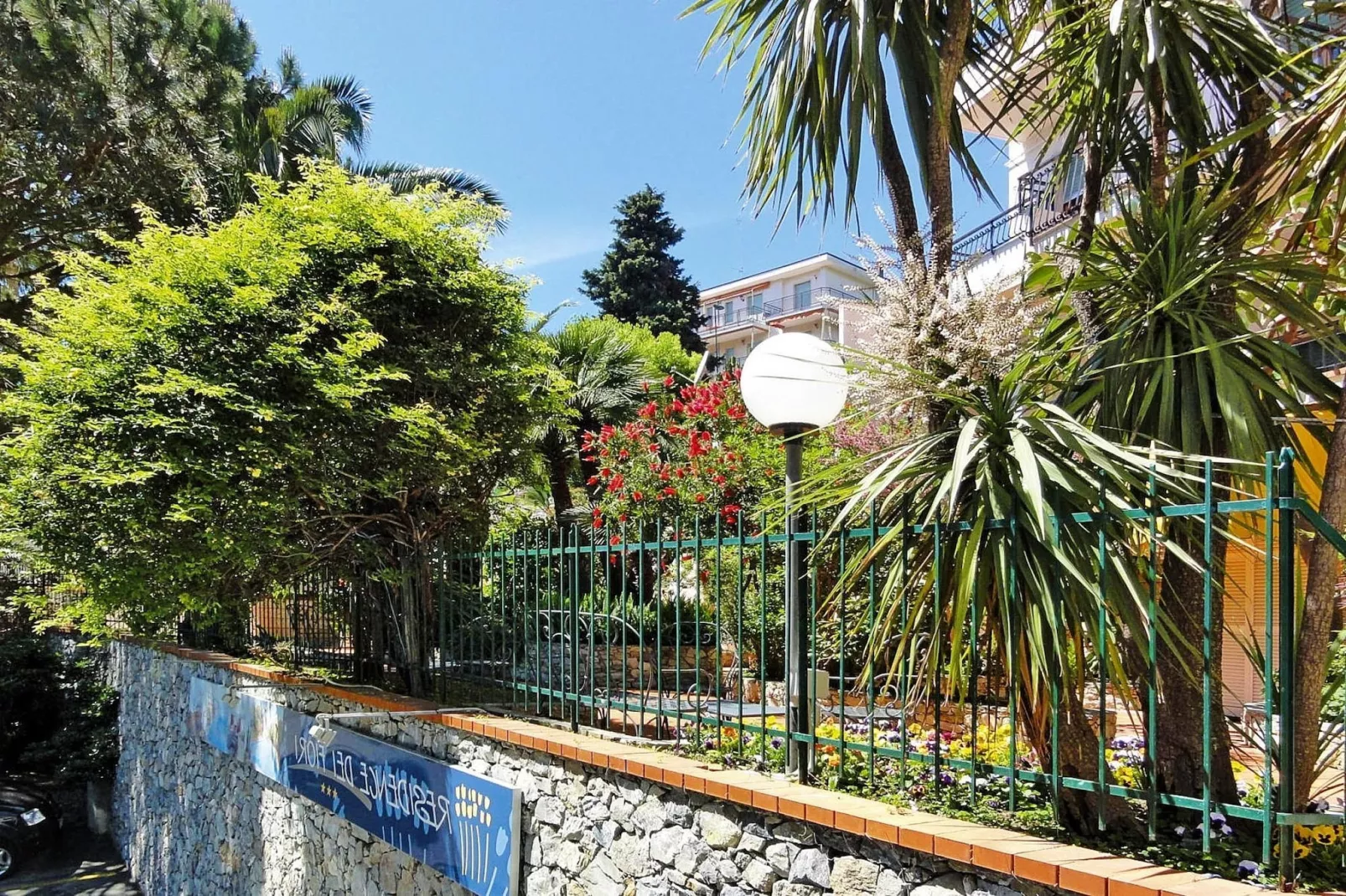 Residence Dei Fiori Pietra Ligure - C5/R5CM-Buitenkant zomer
