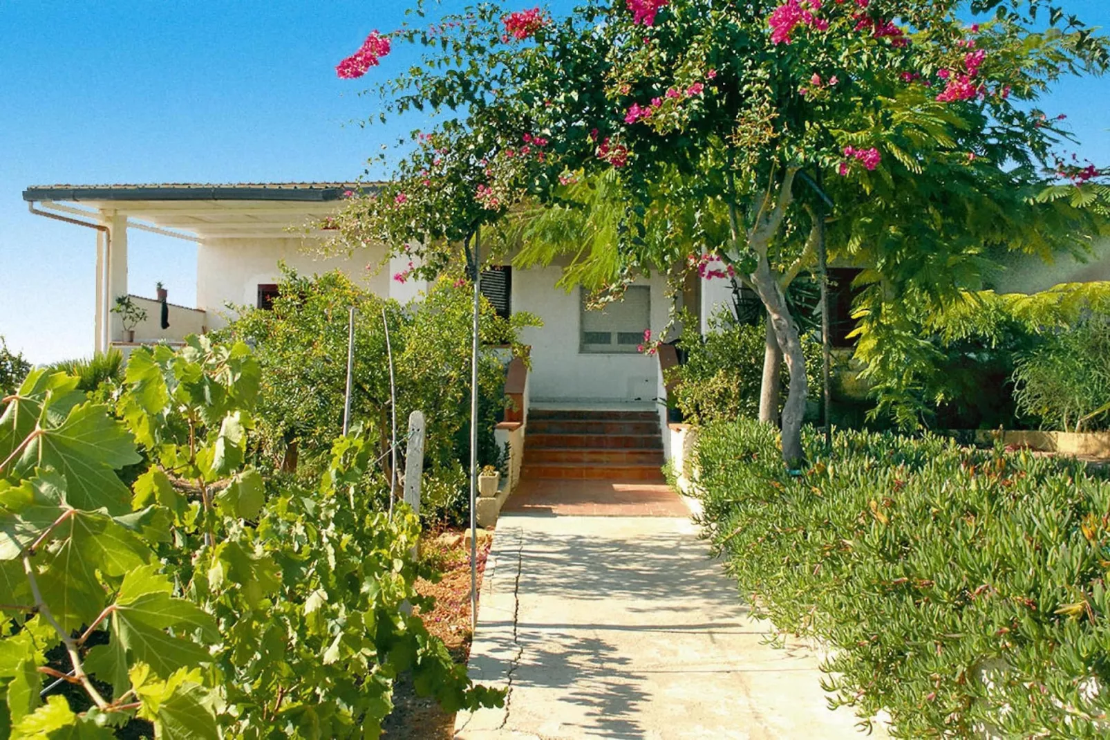 Apartments, Castelvetrano-Il Faro-Buitenkant zomer