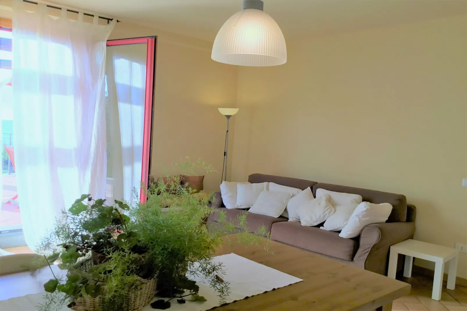 APP 8-Woonkamer