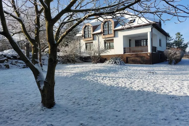 Willa wakacyjna dla 11 osób Brenna-Tuin winter