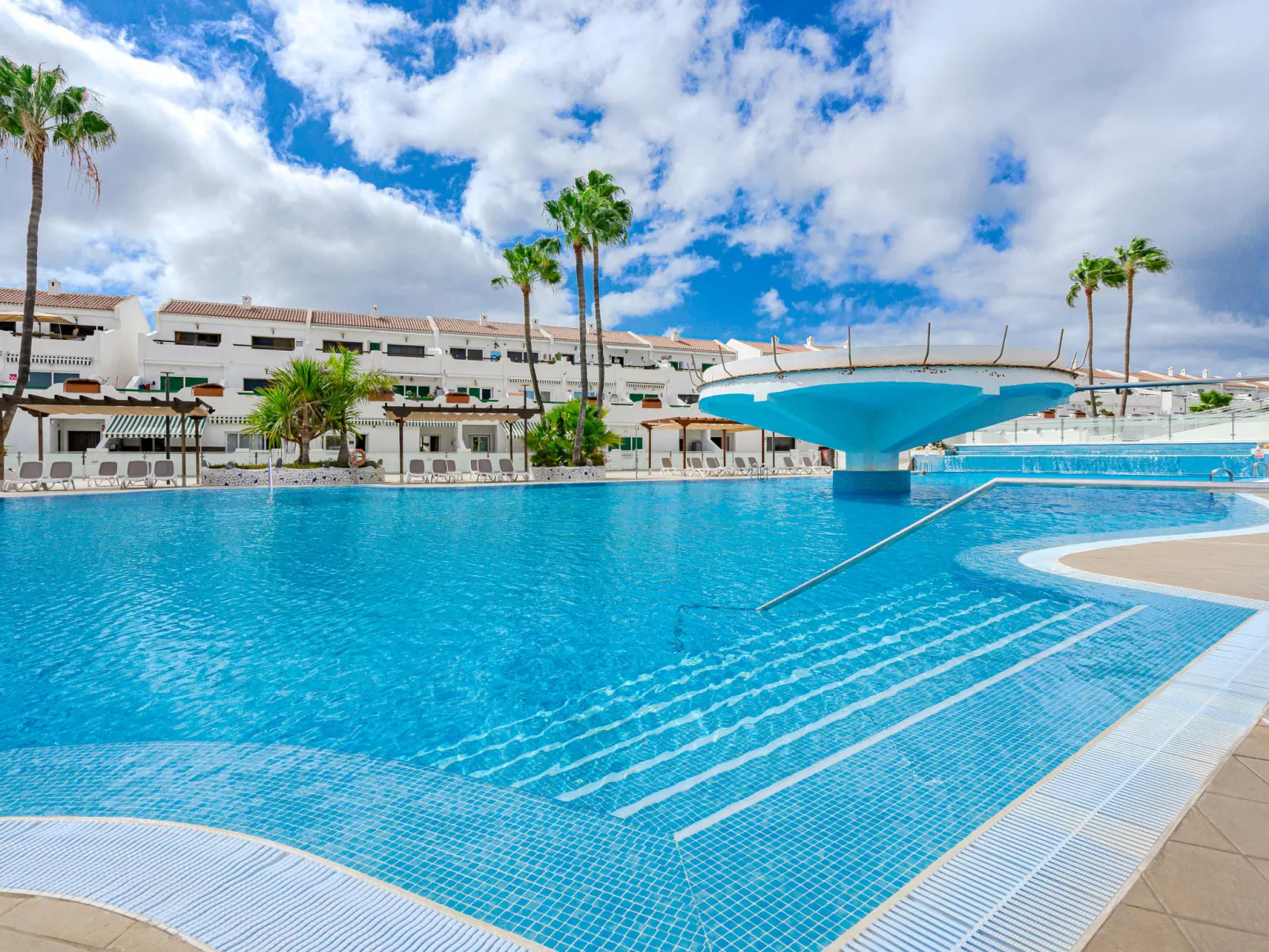 Parque Don Jose Poolside Retreat-Buiten
