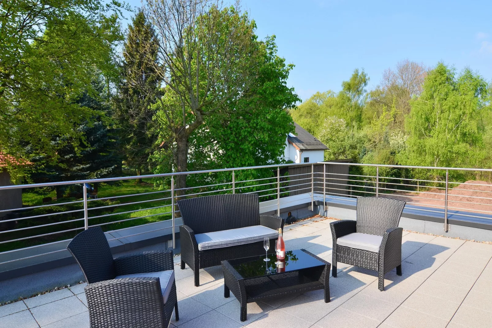 Sonnenschein-Terrasbalkon