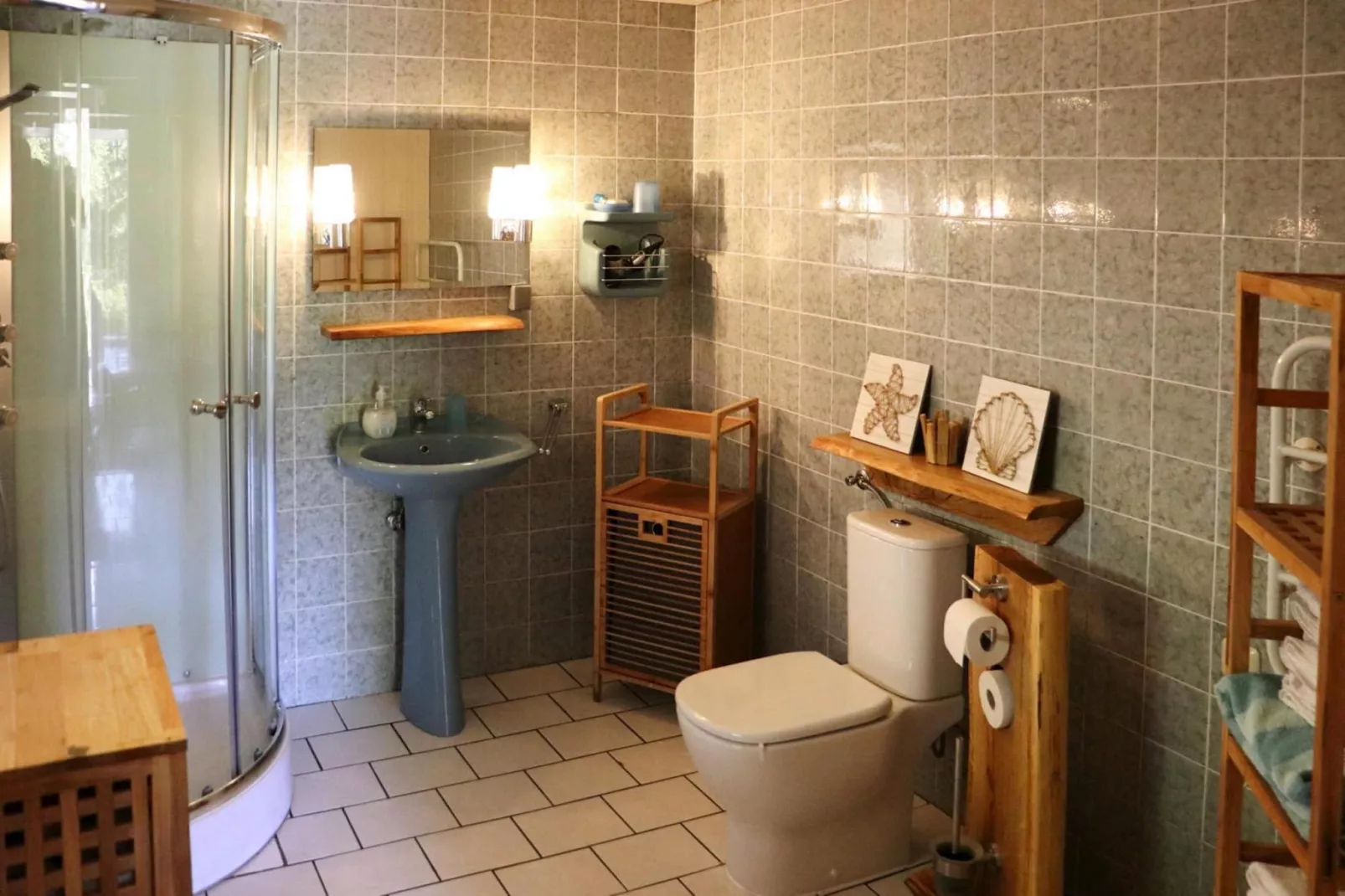 Am Hermannsberg-Badkamer