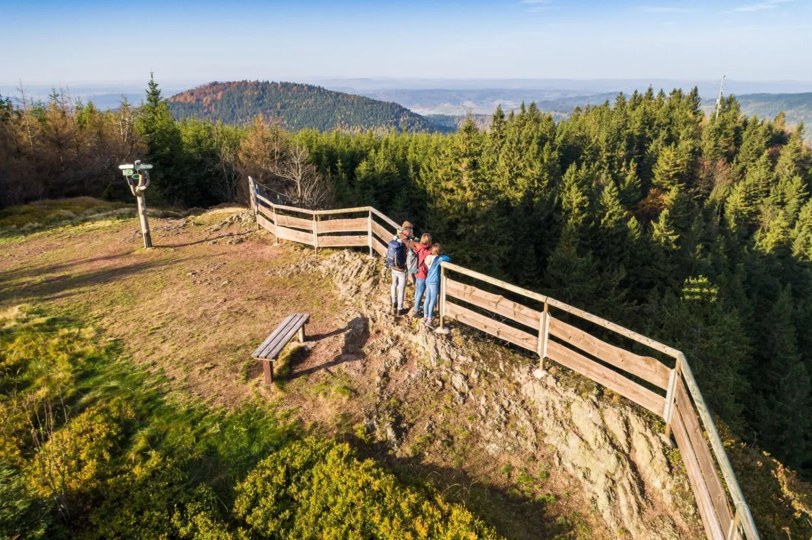 Am Hermannsberg-Gebieden zomer 20km