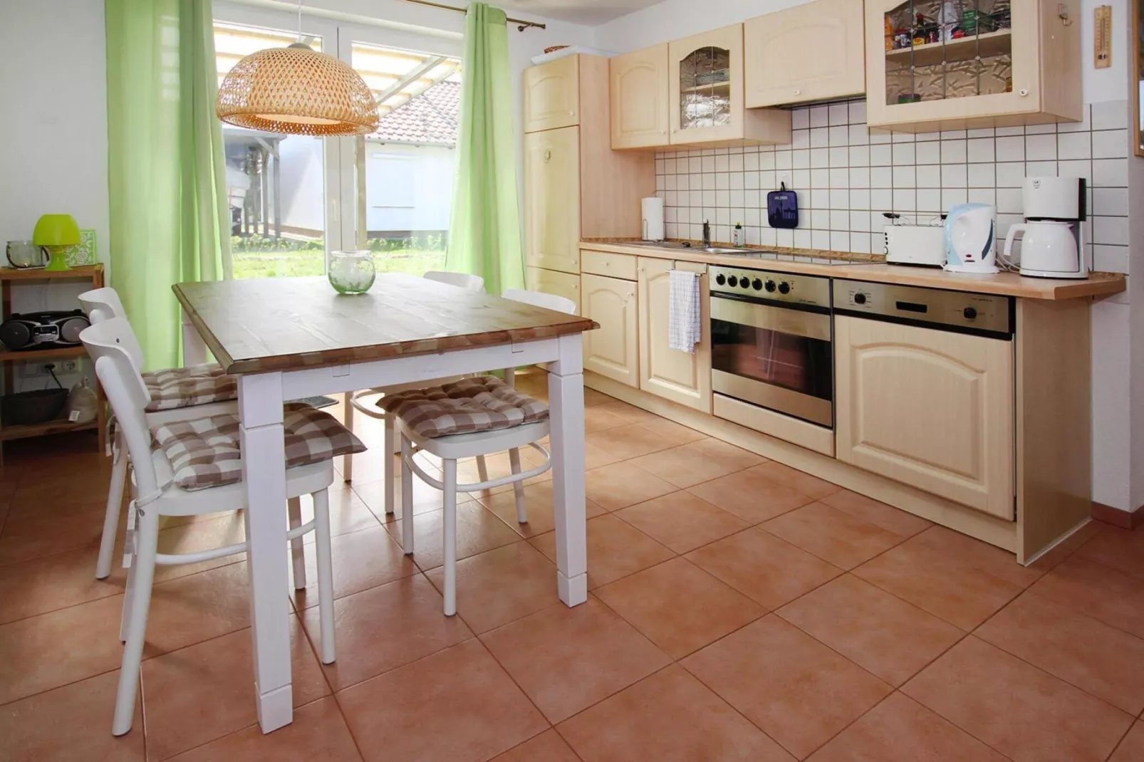 Ferienhaus Seeadler 62 qm-Eetkamer