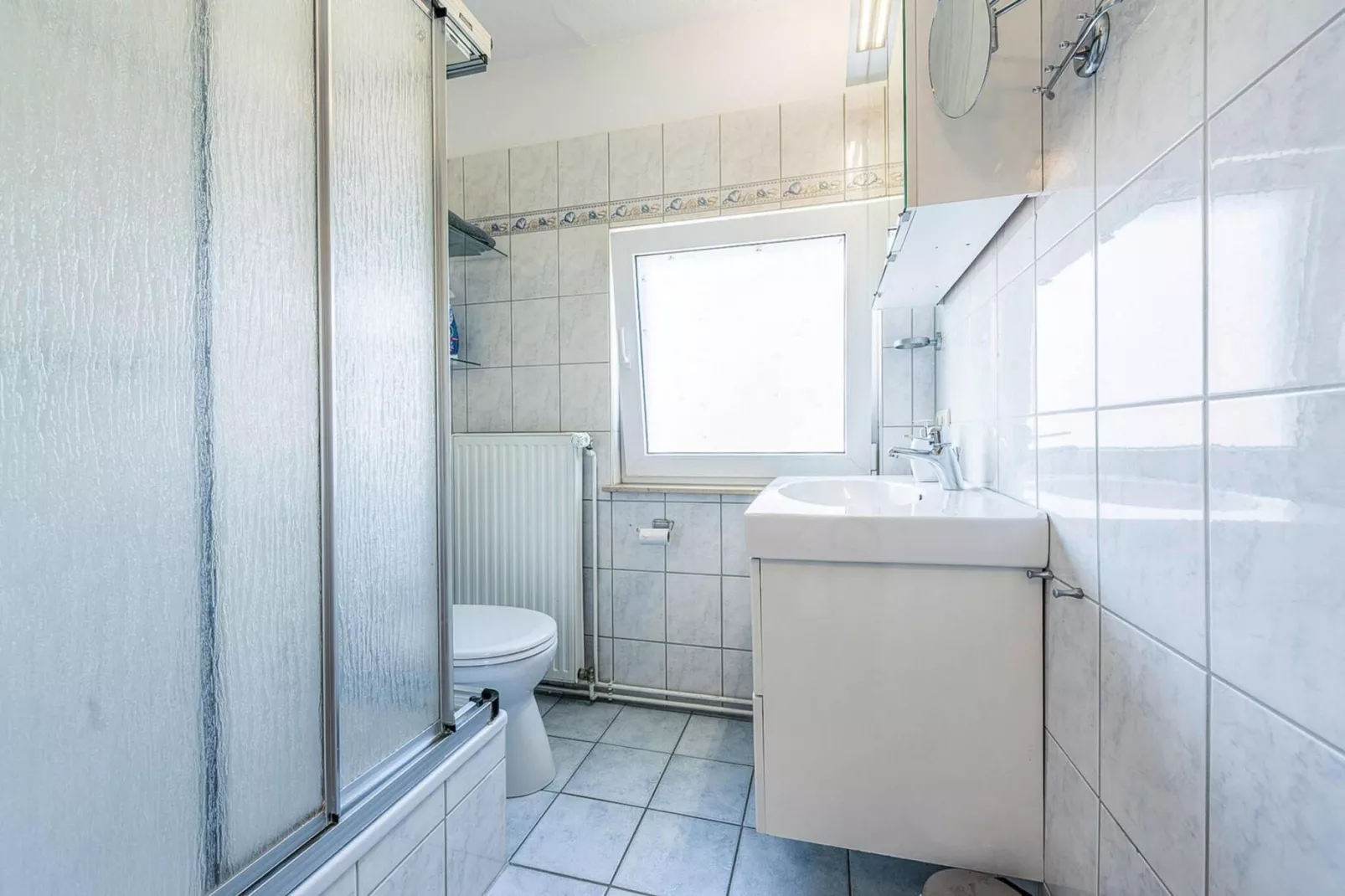 Kleiner Steert 11 b-Badkamer