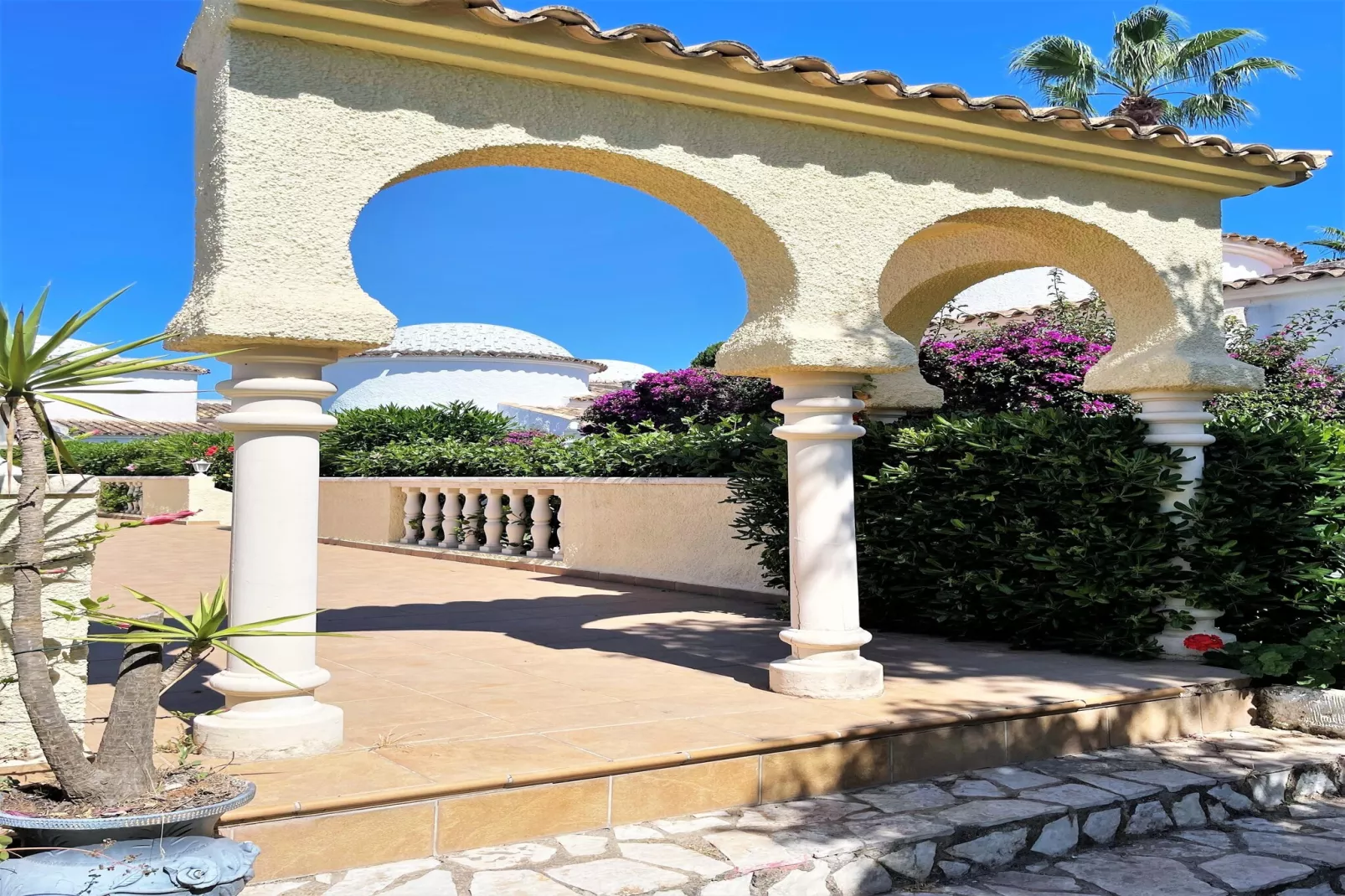 Bungalow Alhambra ULF-Buitenkant zomer