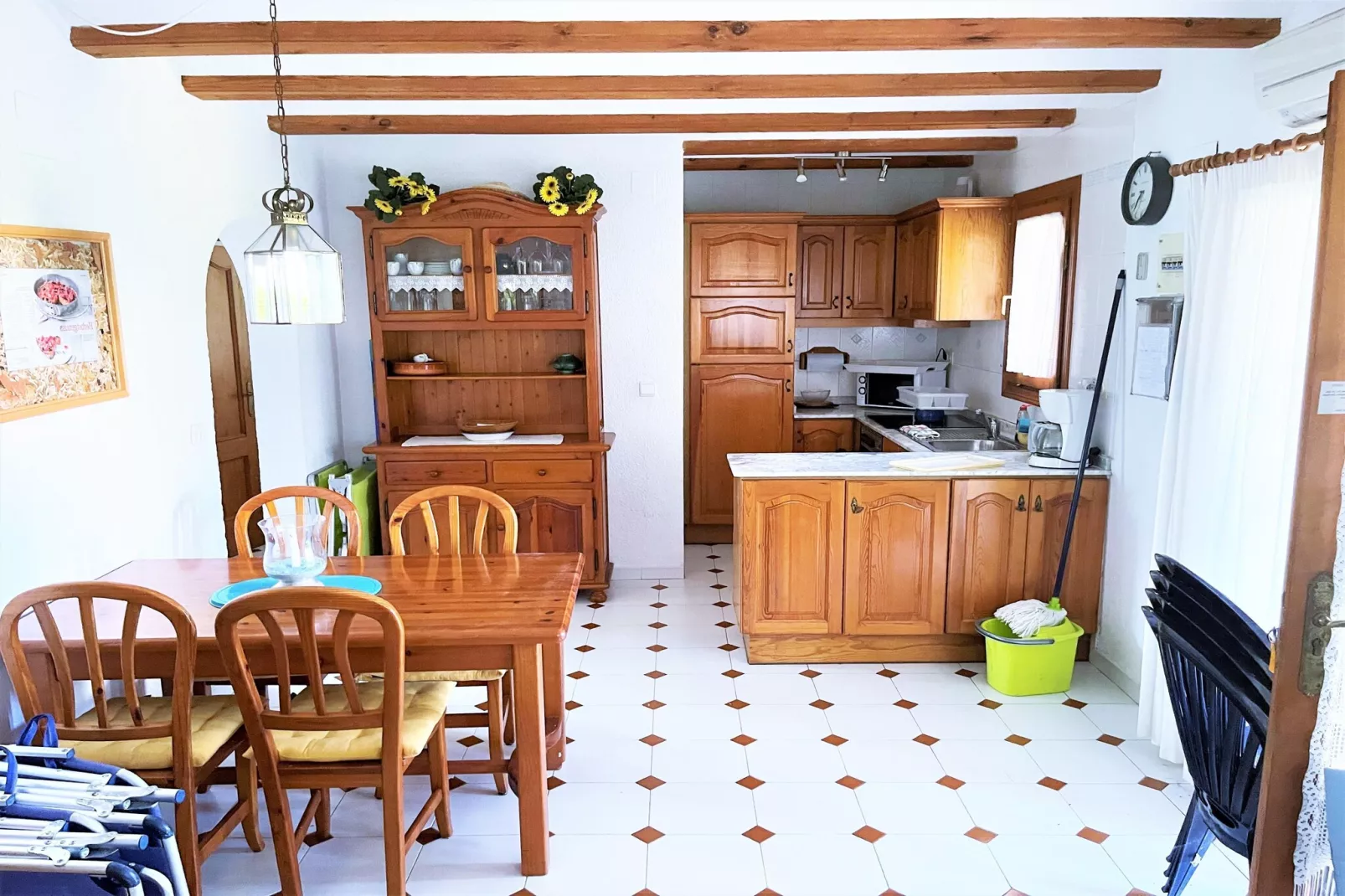 Bungalow Alhambra ULF-Eetkamer