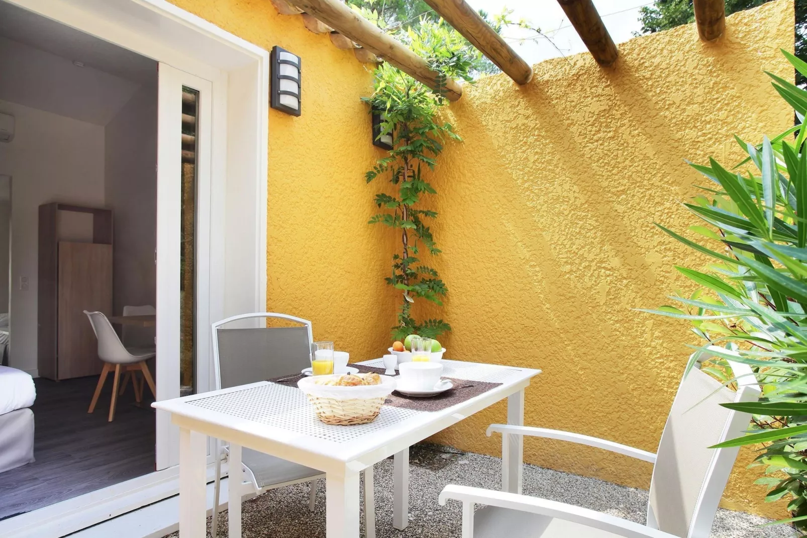 Le village Camarguais Les Gardians 4-Terrasbalkon