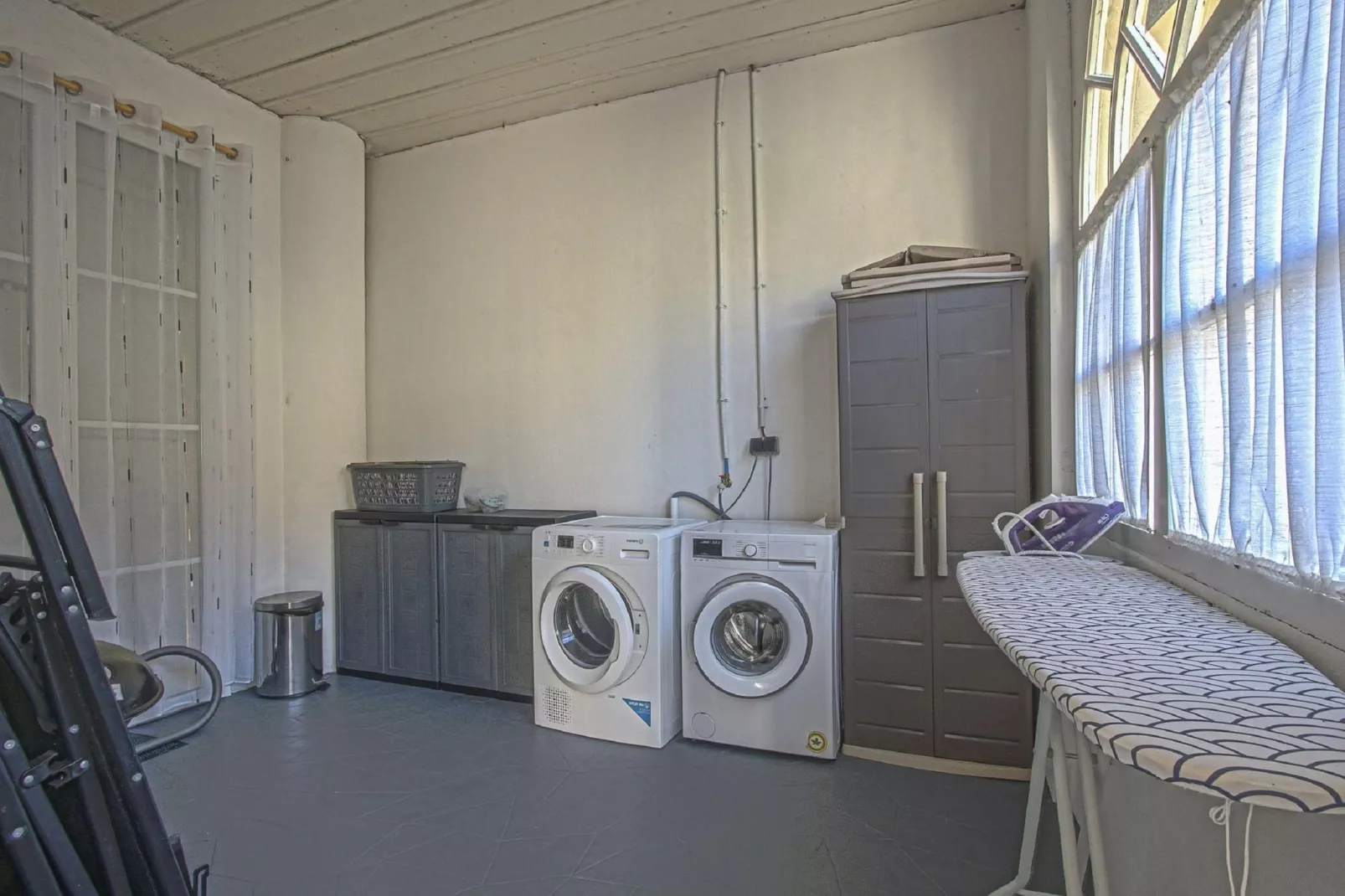 GUYBERNINE BASSIN-Faciliteiten