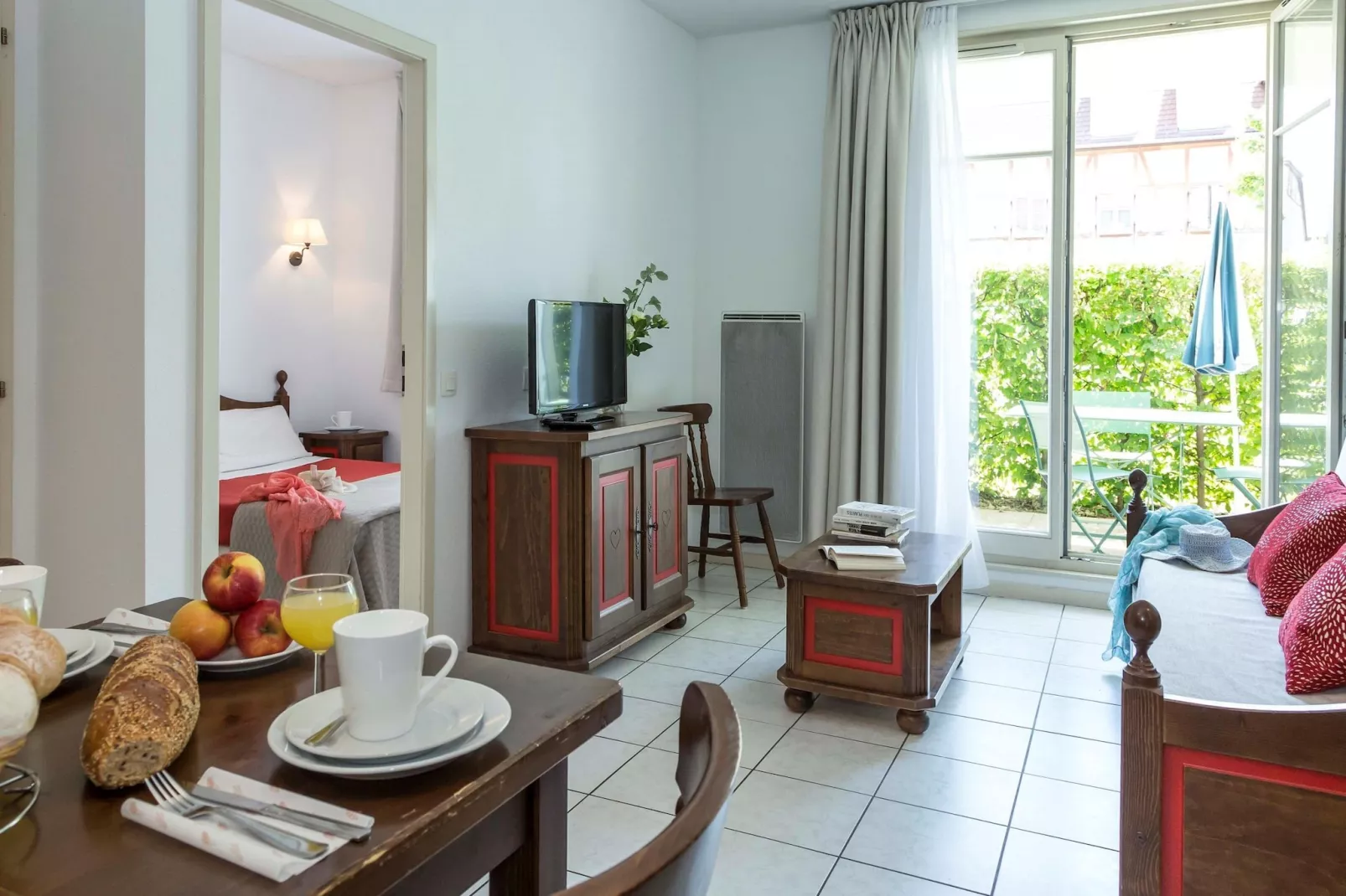 Le Domaine des Rois 3-Eetkamer