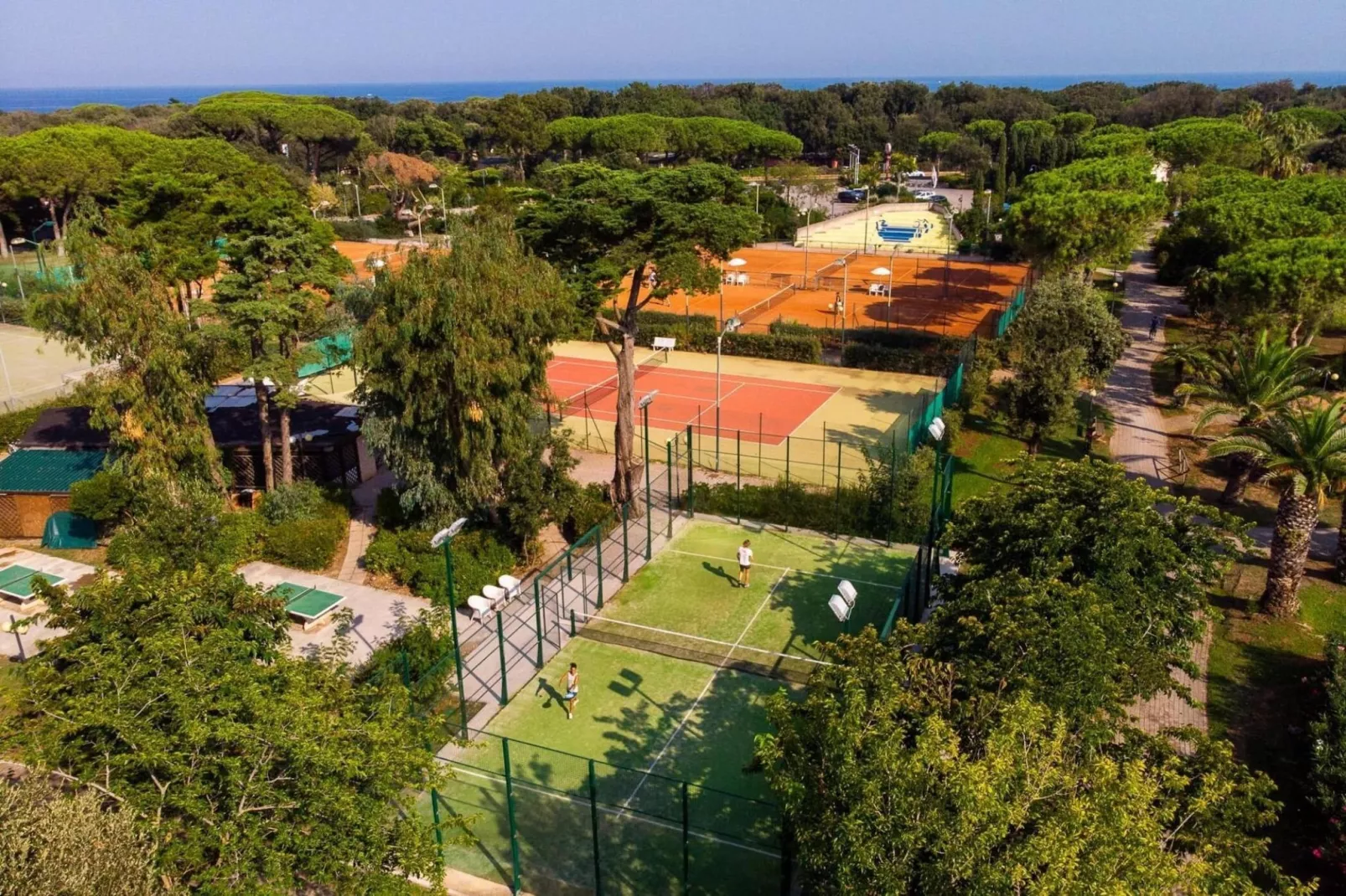 Holiday resort Riva degli Etruschi San Vincenzo-Ville Large Sup Trilo ANSONICA100 m dal mare-Parkfaciliteiten